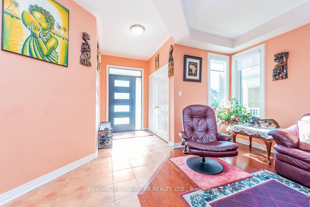 Photo 4 of 3353 Destination Drive, Mississauga, Churchill Meadows — HOMEH