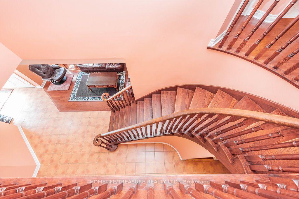 Photo 16 of 3353 Destination Drive, Mississauga, Churchill Meadows — HOMEH