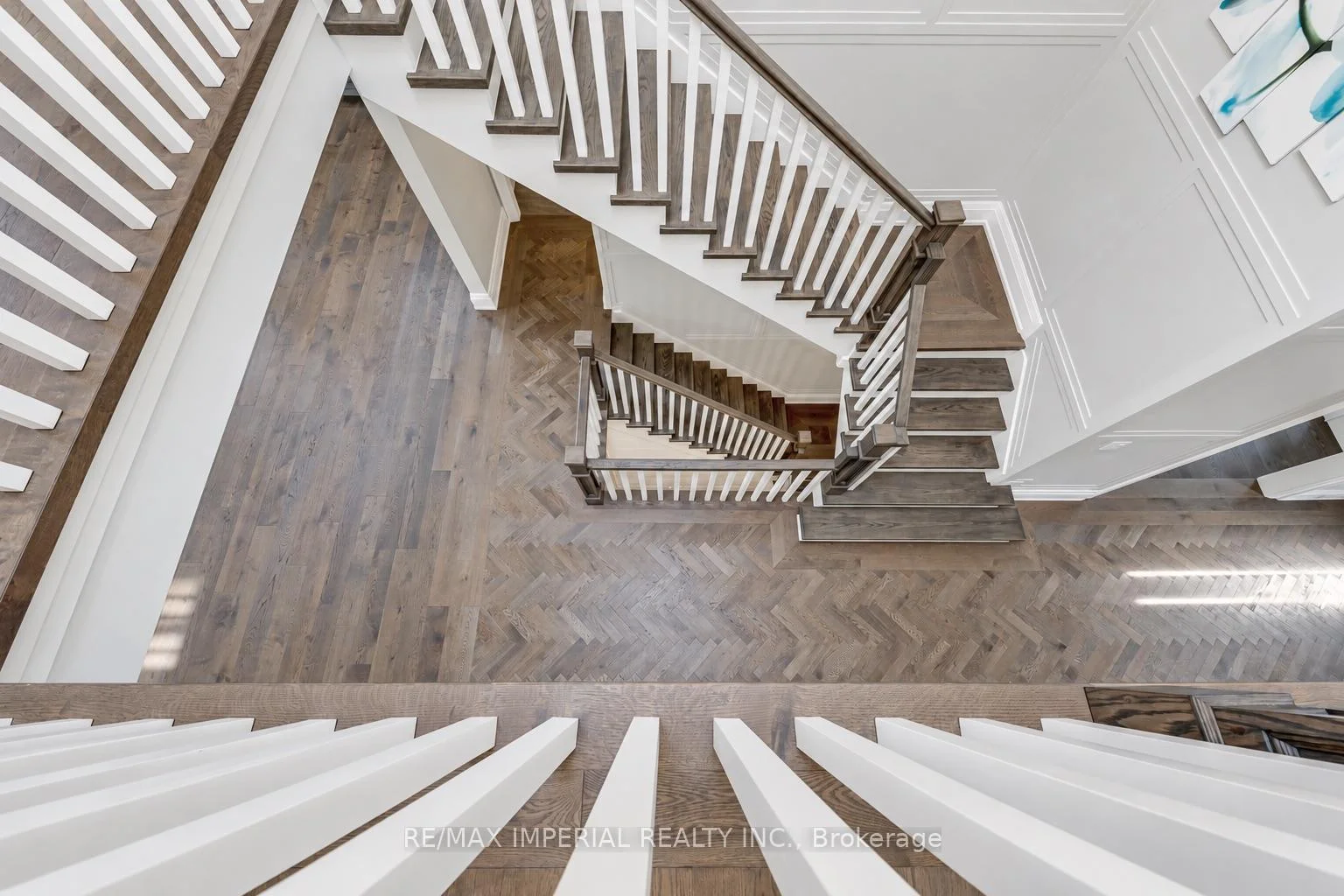Photo 30 of 1517 Duncan Road, Oakville, Morrison — HOMEH