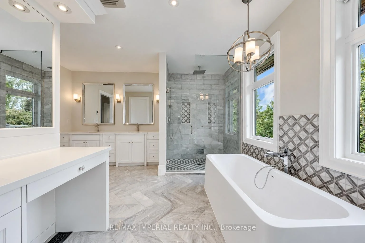 Photo 45 of 1517 Duncan Road, Oakville, Morrison — HOMEH