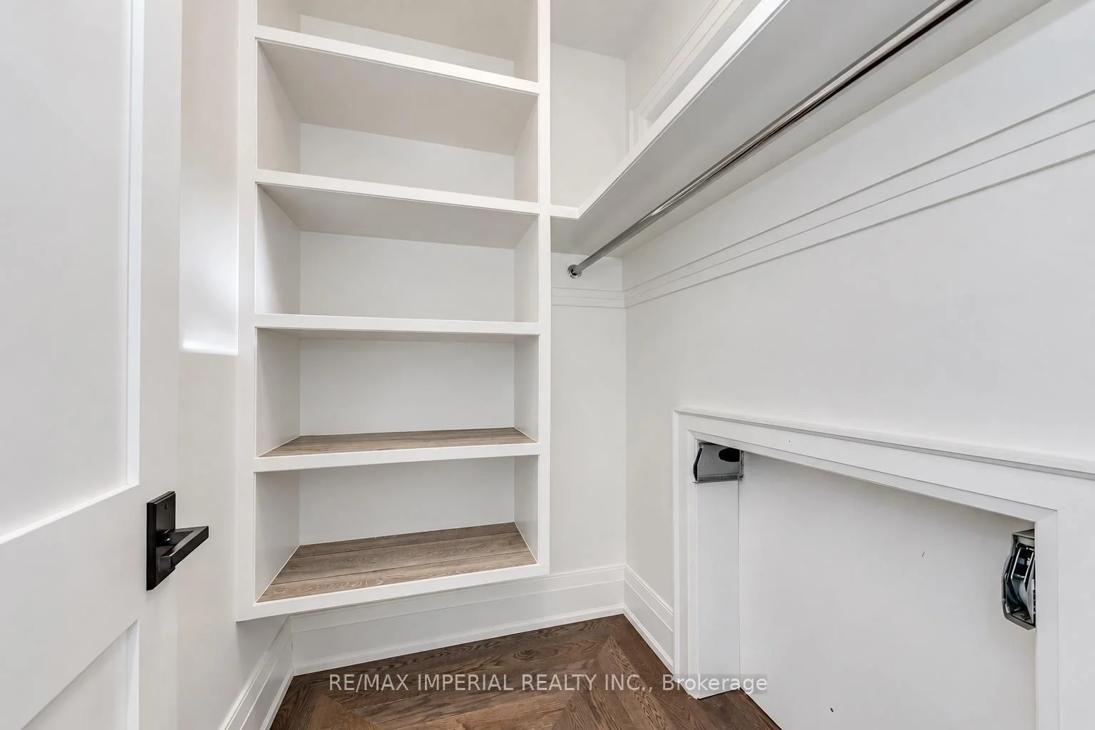 Photo 50 of 1517 Duncan Road, Oakville, Morrison — HOMEH