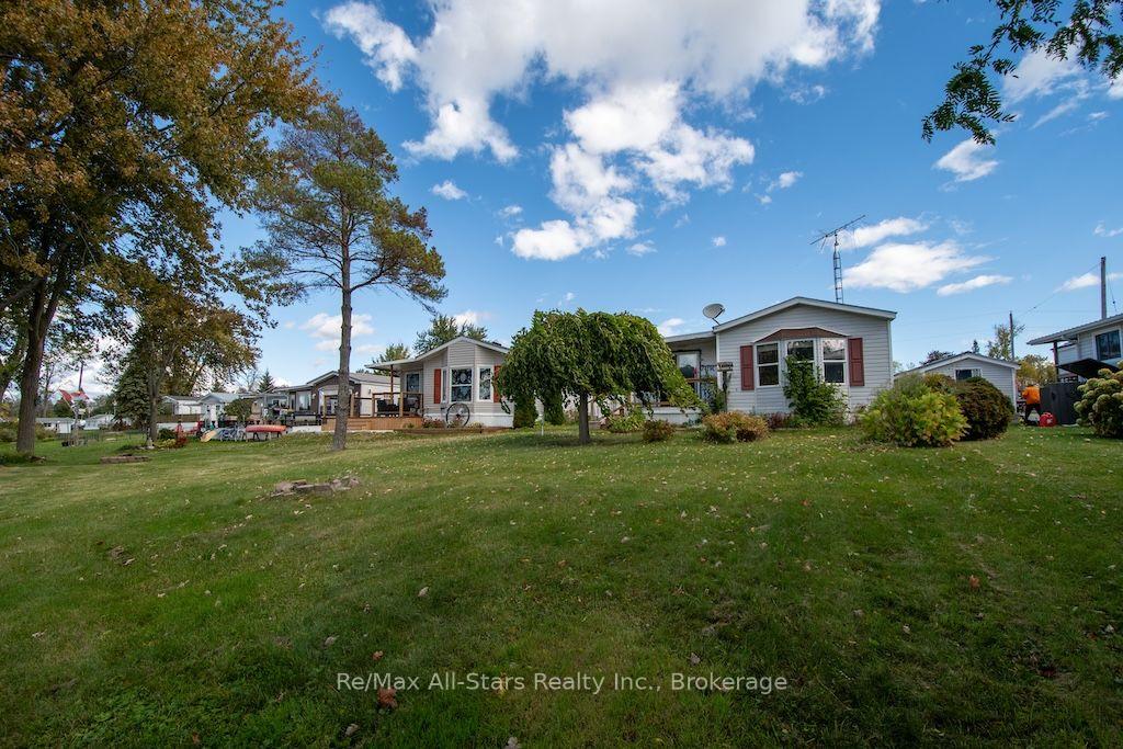 Photo 10 of 4 McGregor Drive, Otonabee-South Monaghan — HOMEH