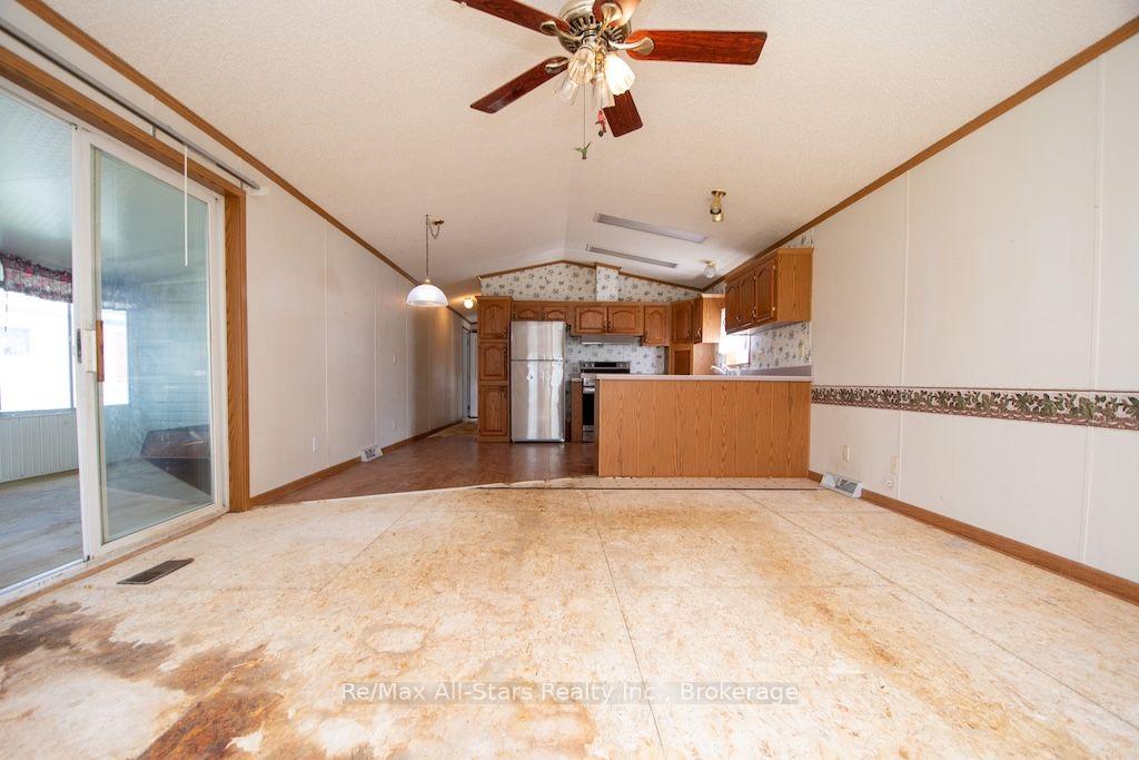 Photo 17 of 4 McGregor Drive, Otonabee-South Monaghan — HOMEH