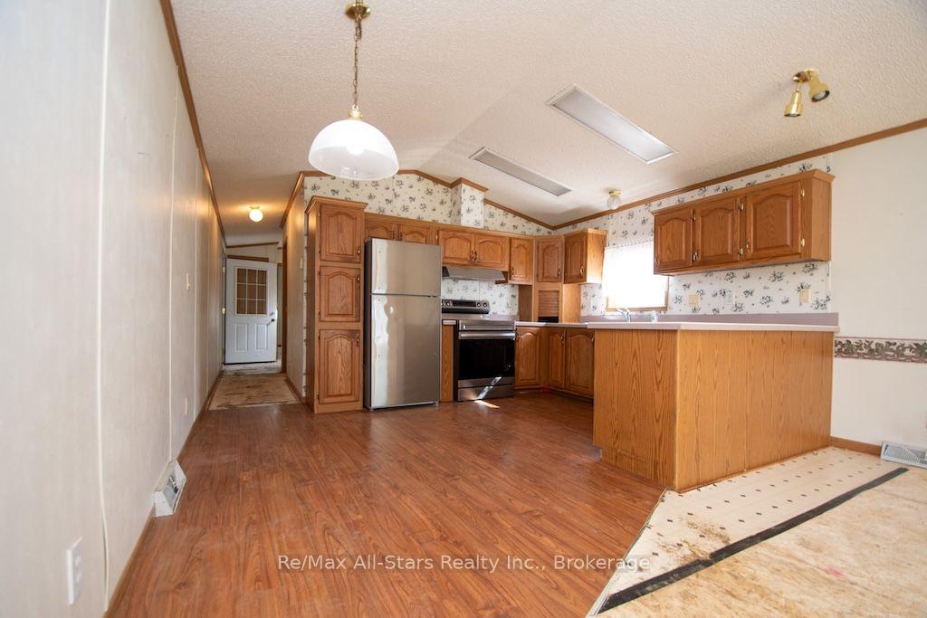 Photo 21 of 4 McGregor Drive, Otonabee-South Monaghan — HOMEH