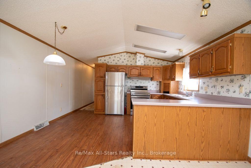 Photo 25 of 4 McGregor Drive, Otonabee-South Monaghan — HOMEH