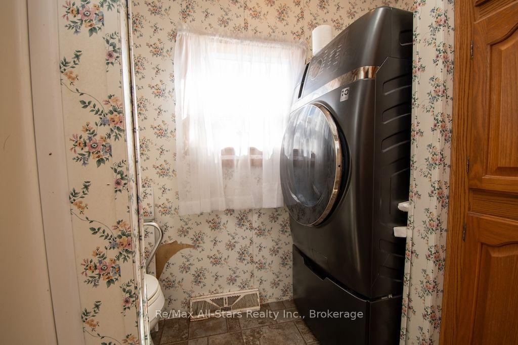 Photo 27 of 4 McGregor Drive, Otonabee-South Monaghan — HOMEH