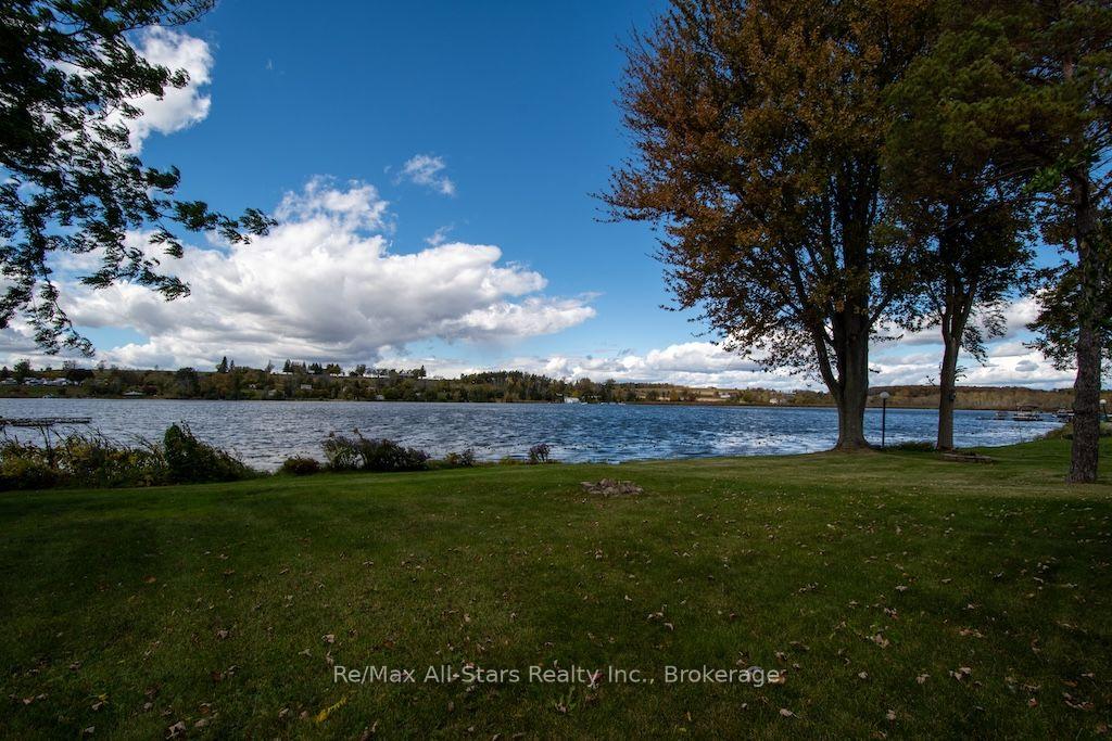 Photo 38 of 4 McGregor Drive, Otonabee-South Monaghan — HOMEH