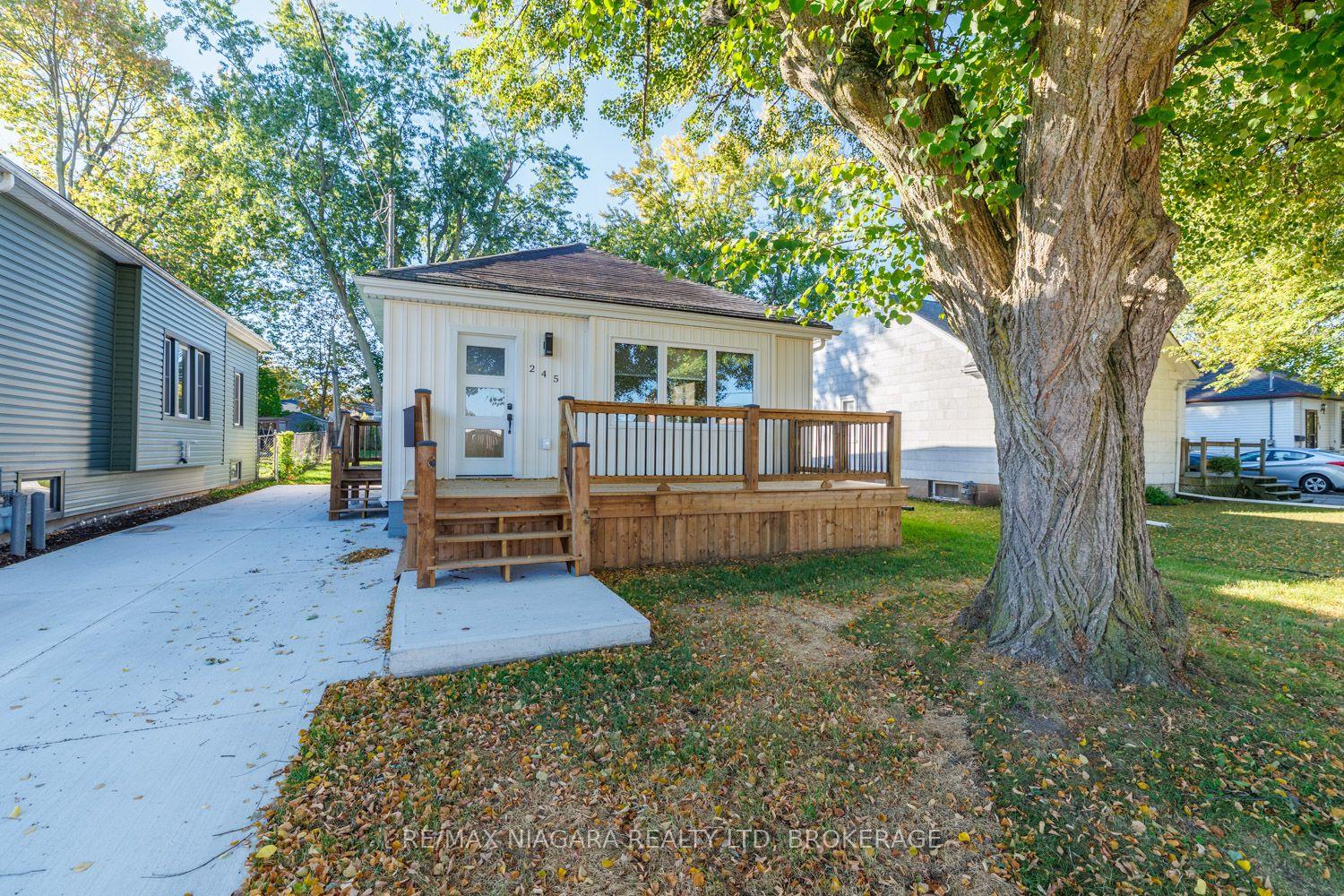 Photo of 245 Bowen Road