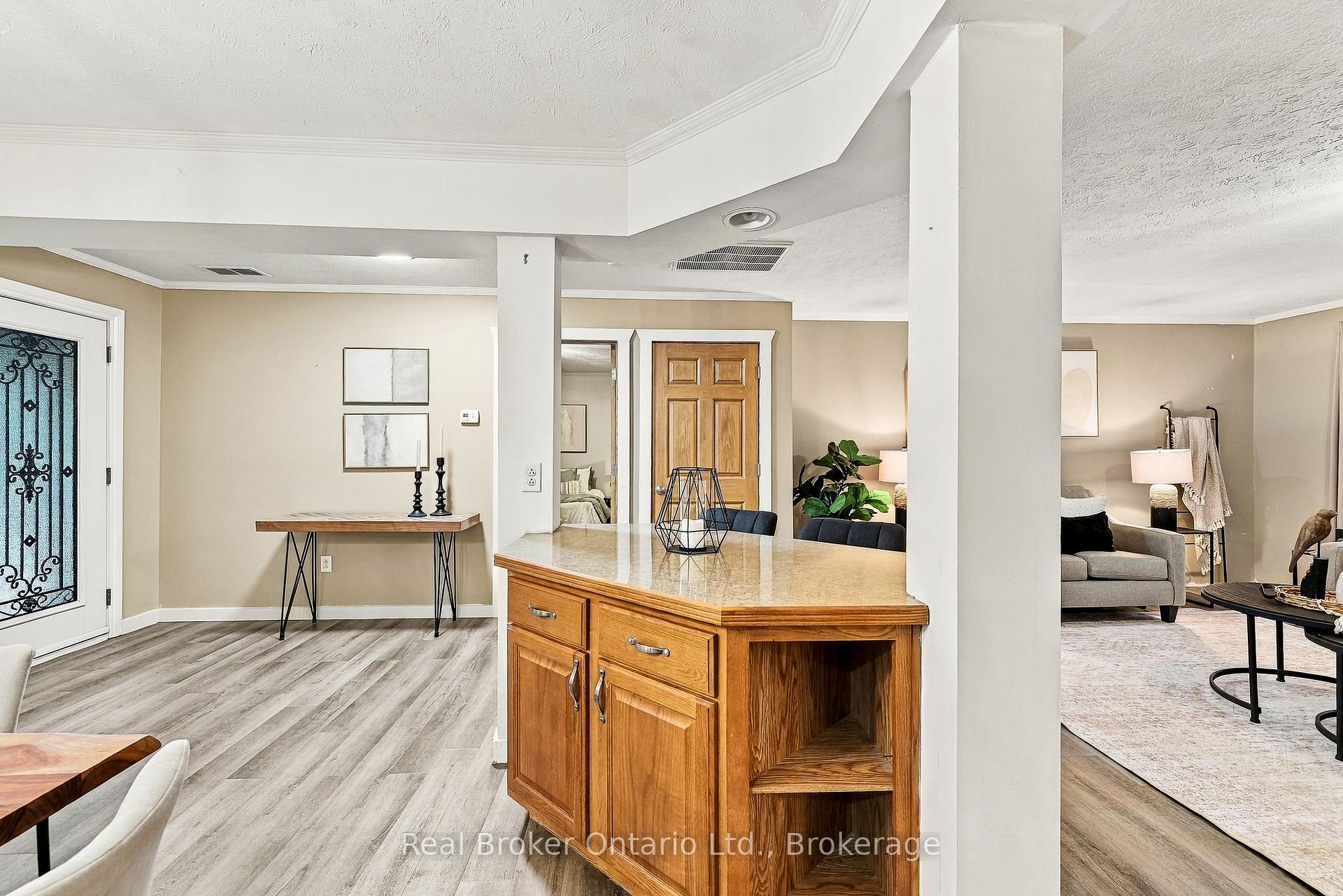 Photo 13 of 502 Pontypool Road, Kawartha Lakes, Manvers — HOMEH