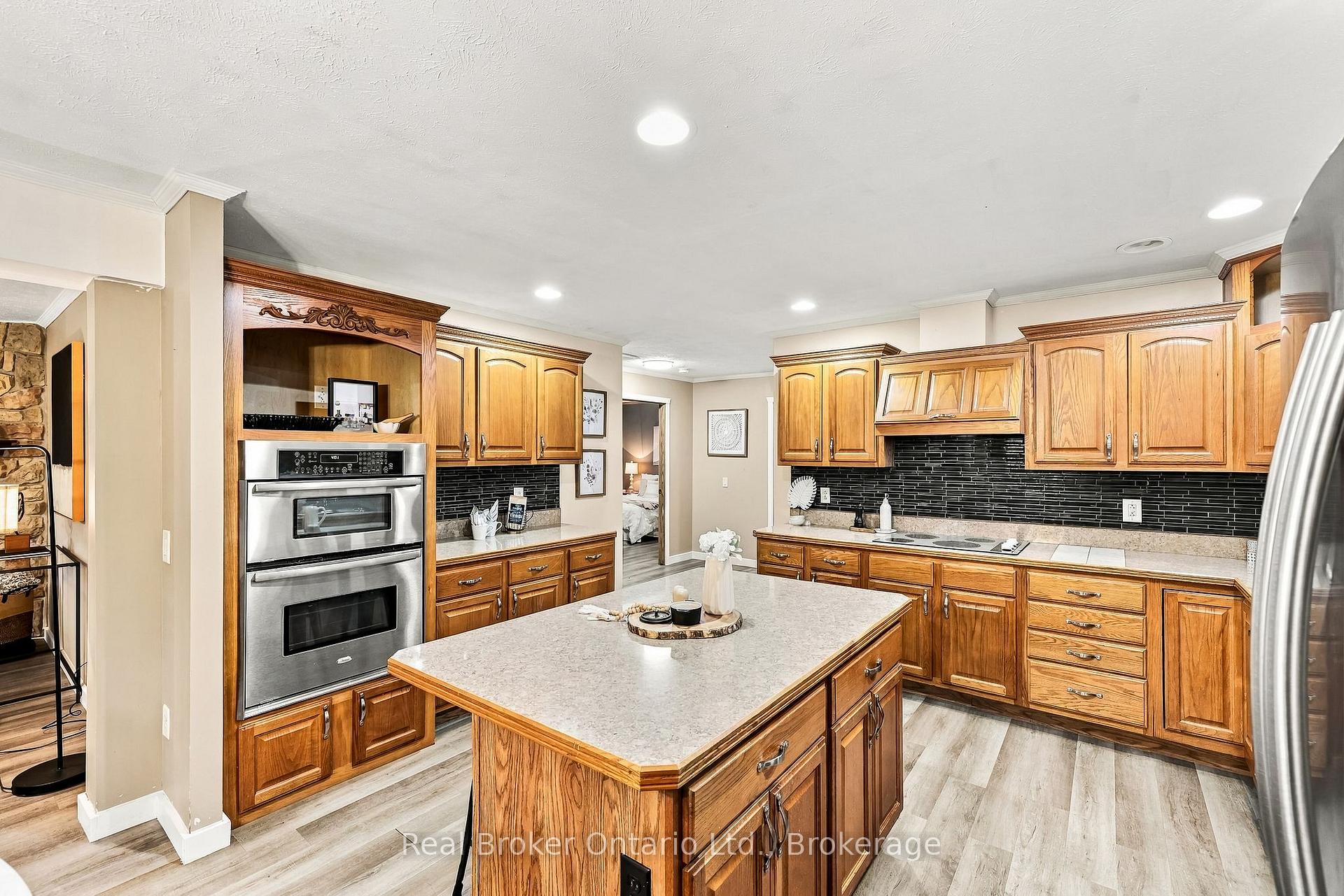 Photo 17 of 502 Pontypool Road, Kawartha Lakes, Manvers — HOMEH