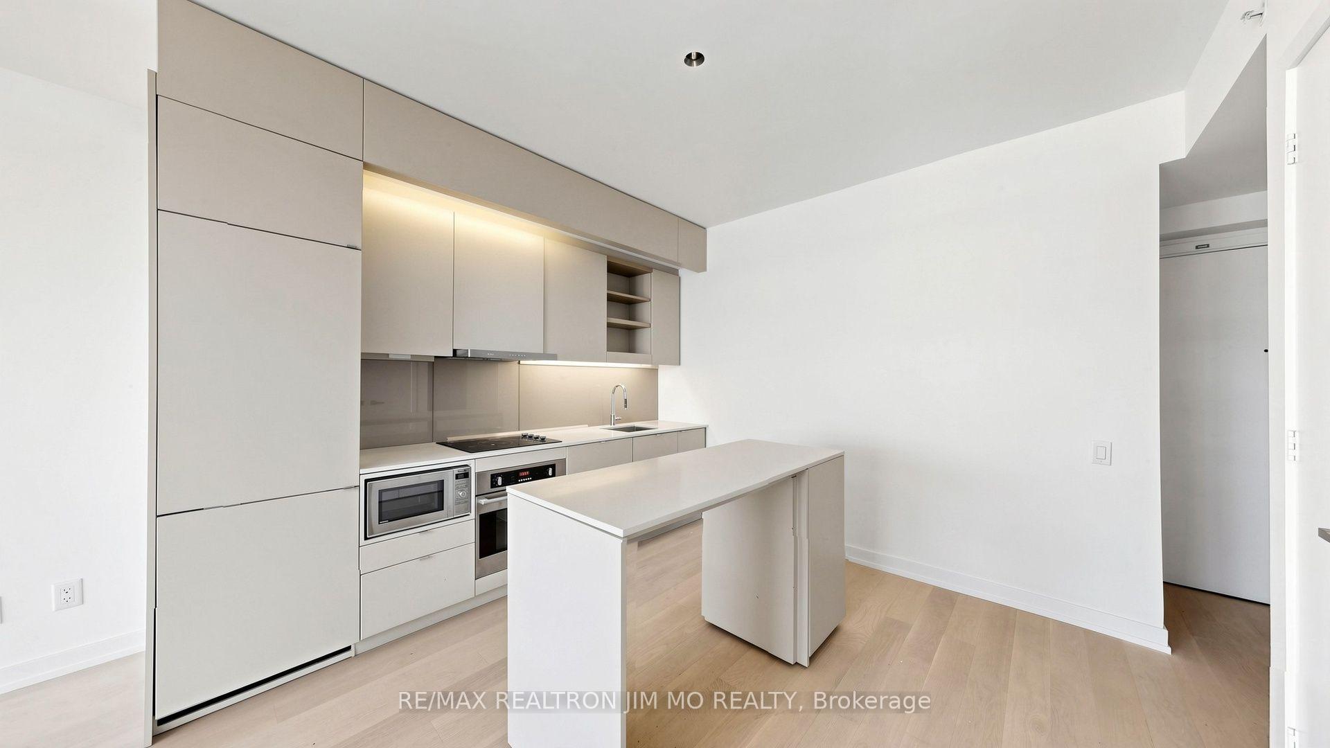 Photo 7 of Unit 3512, 101 Peter Street, Toronto, Waterfront Communities — HOMEH