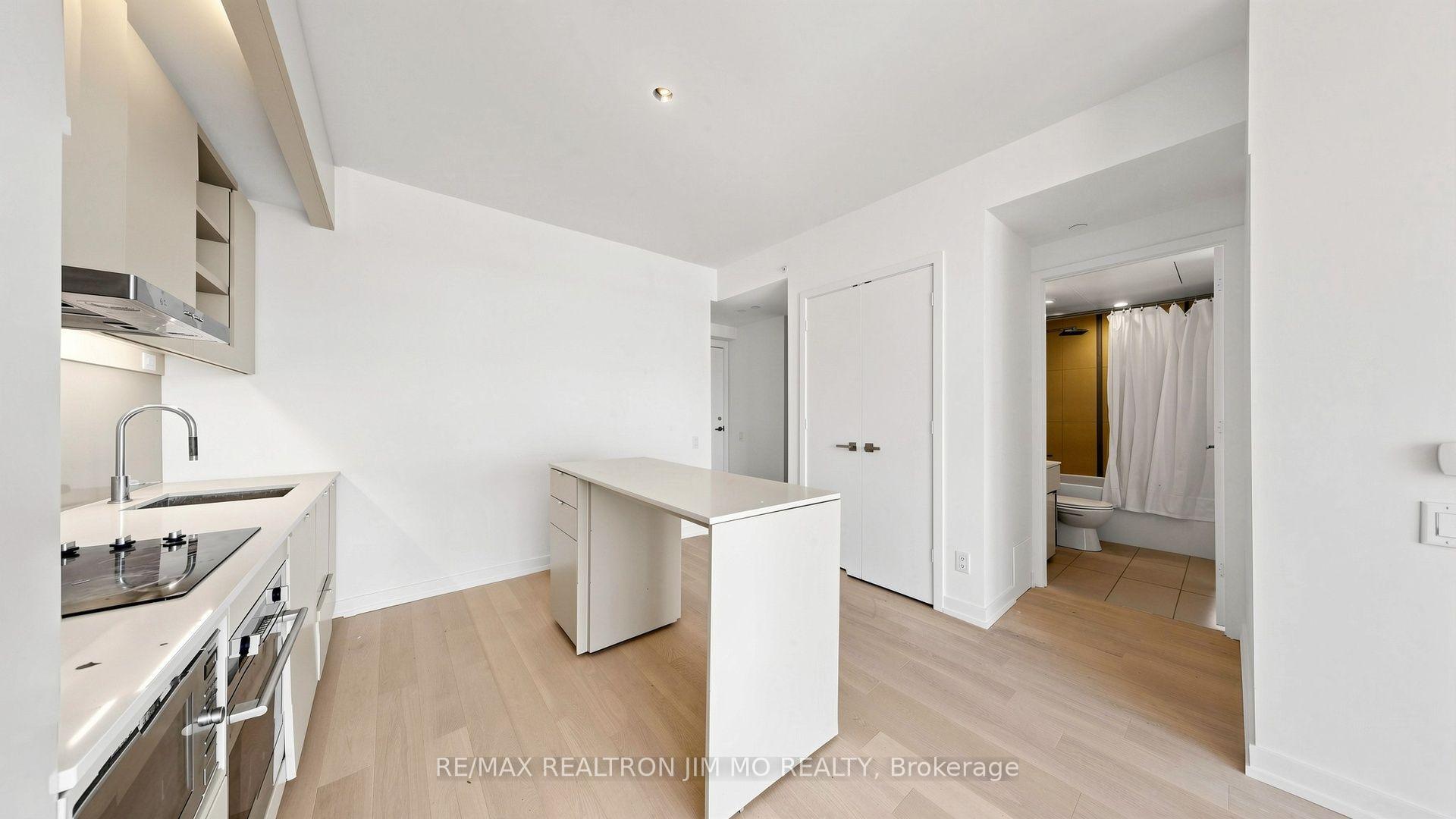 Photo 11 of Unit 3512, 101 Peter Street, Toronto, Waterfront Communities — HOMEH
