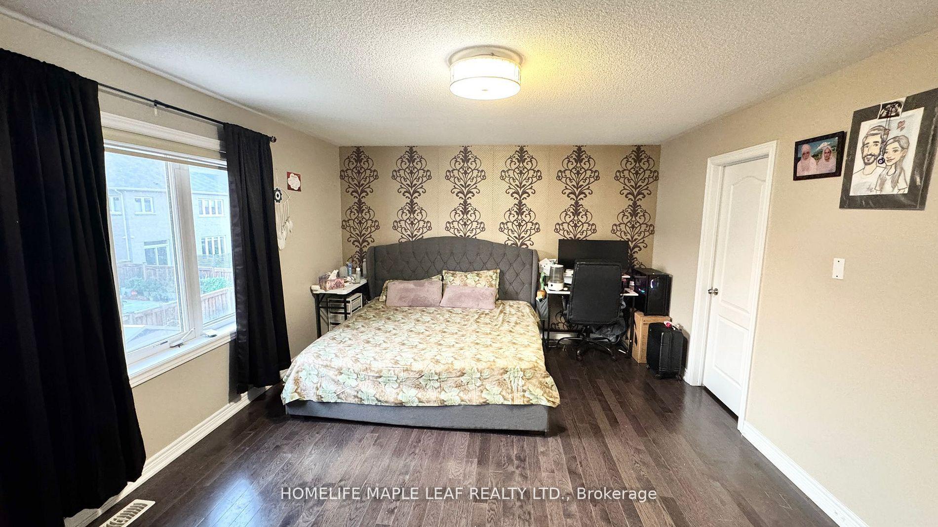 Photo 11 of 8 Ricardo Road, Brampton, Vales of Castlemore — HOMEH