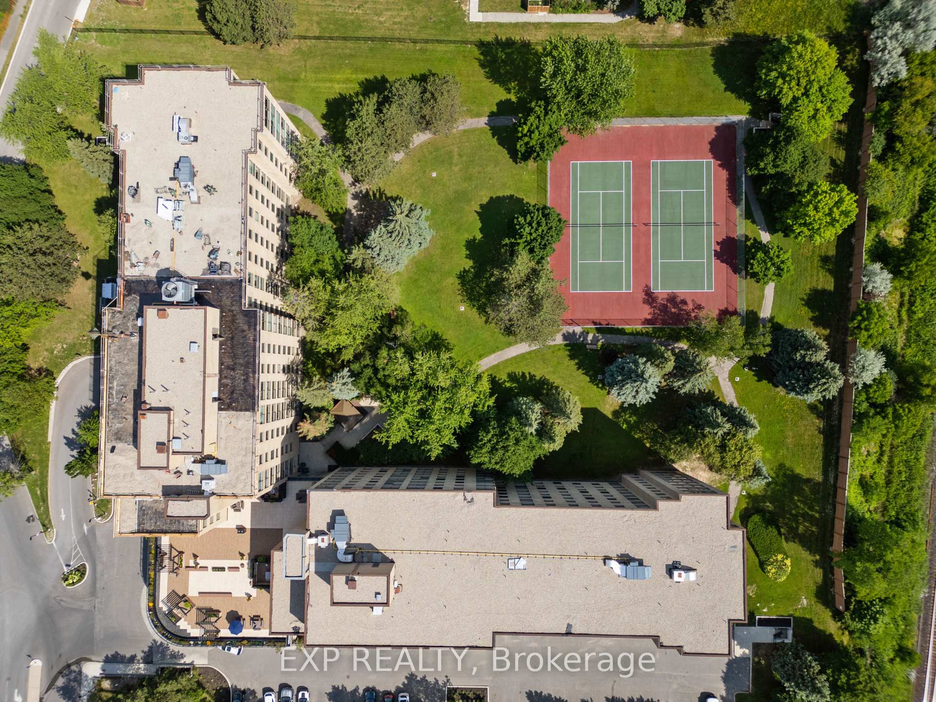 Photo 34 of Unit 716, 326 Major Mackenzie Drive E, Richmond Hill, Crosby — HOMEH