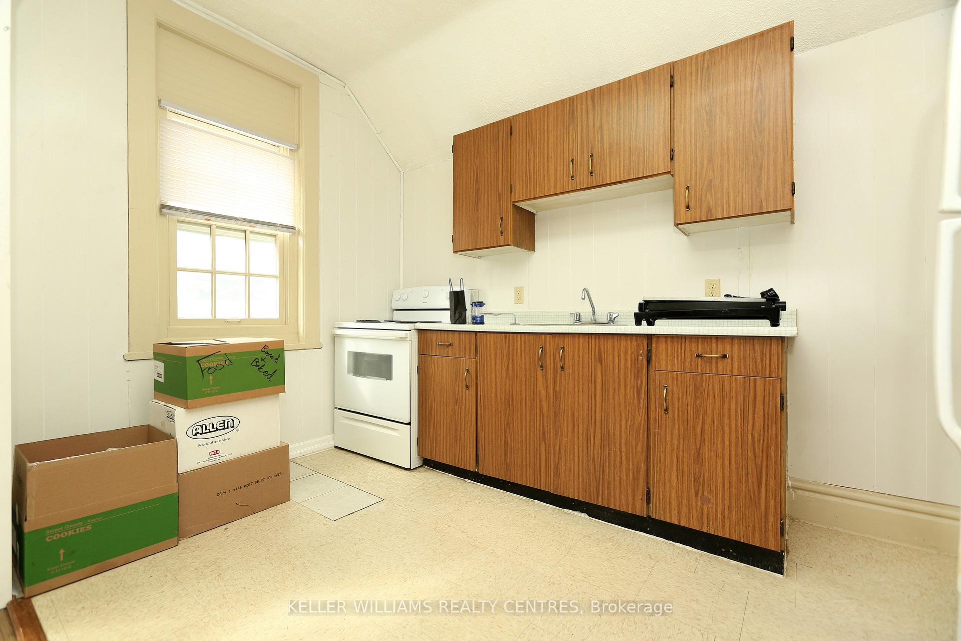 Photo 23 of 329 Josephine Street, North Huron, Wingham — HOMEH