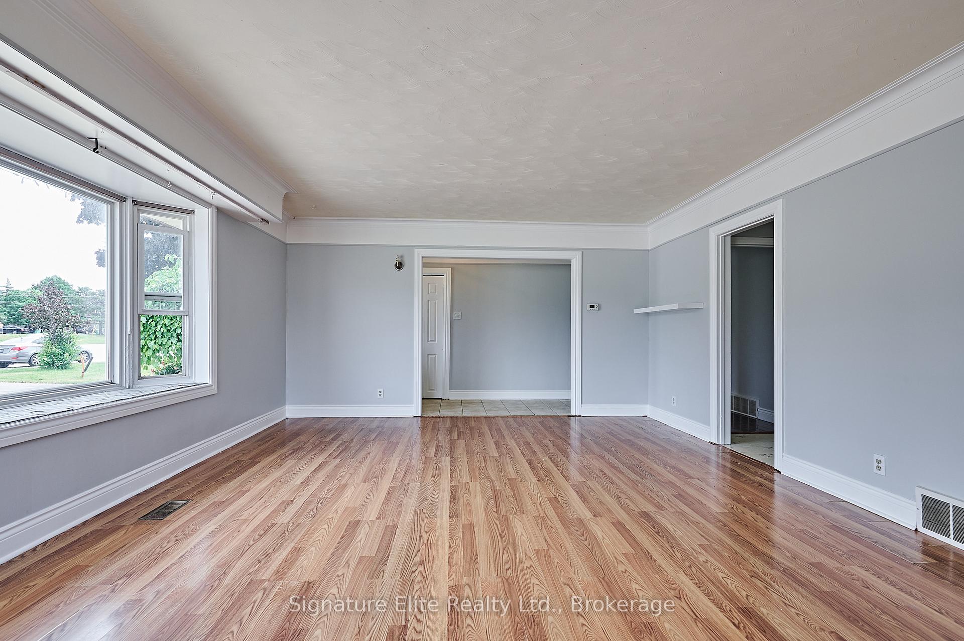 Photo 6 of Unit Unit 1, 9408 Chinguacousy Road, Brampton, Credit Valley — HOMEH