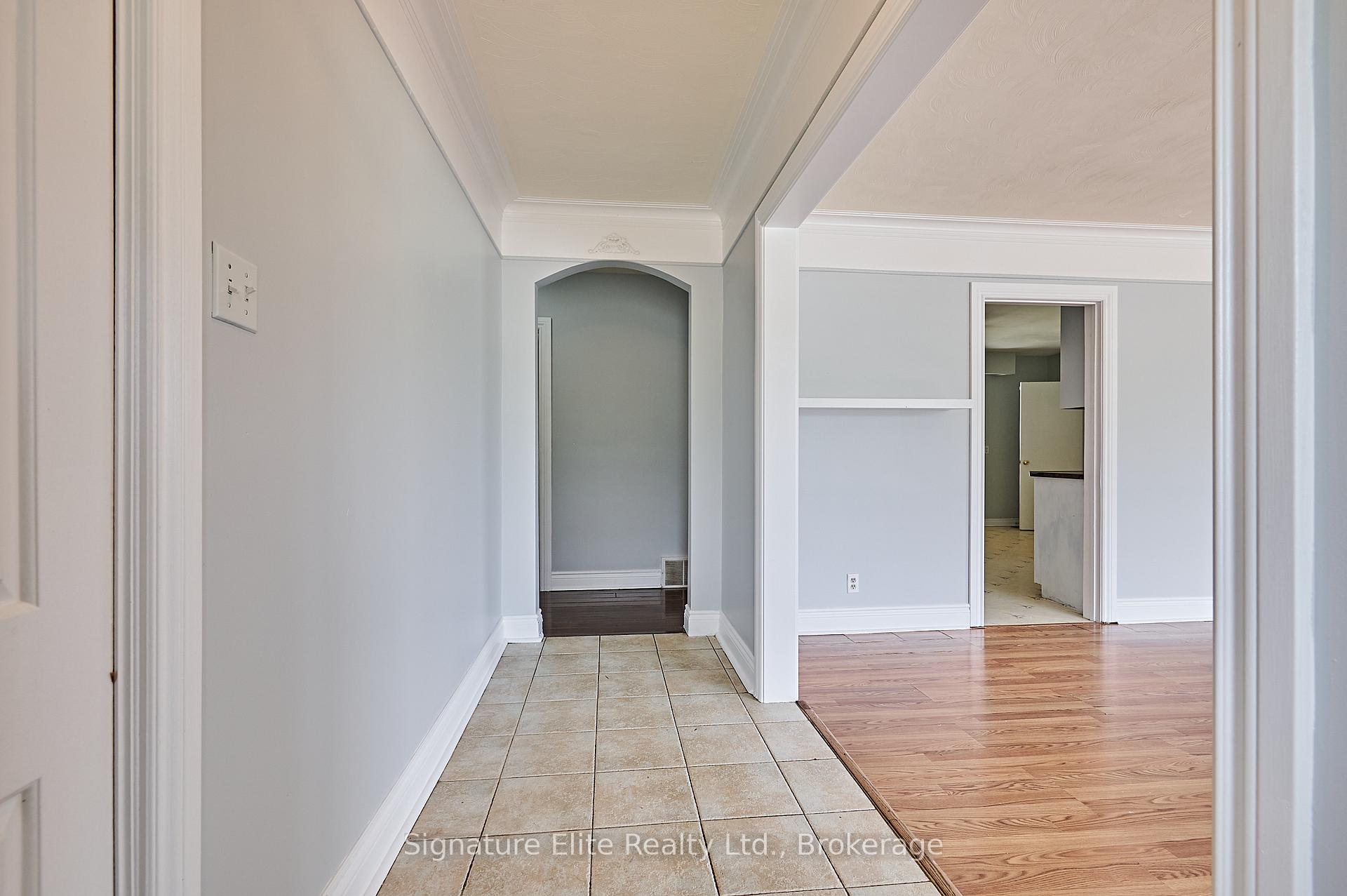 Photo 11 of Unit Unit 1, 9408 Chinguacousy Road, Brampton, Credit Valley — HOMEH