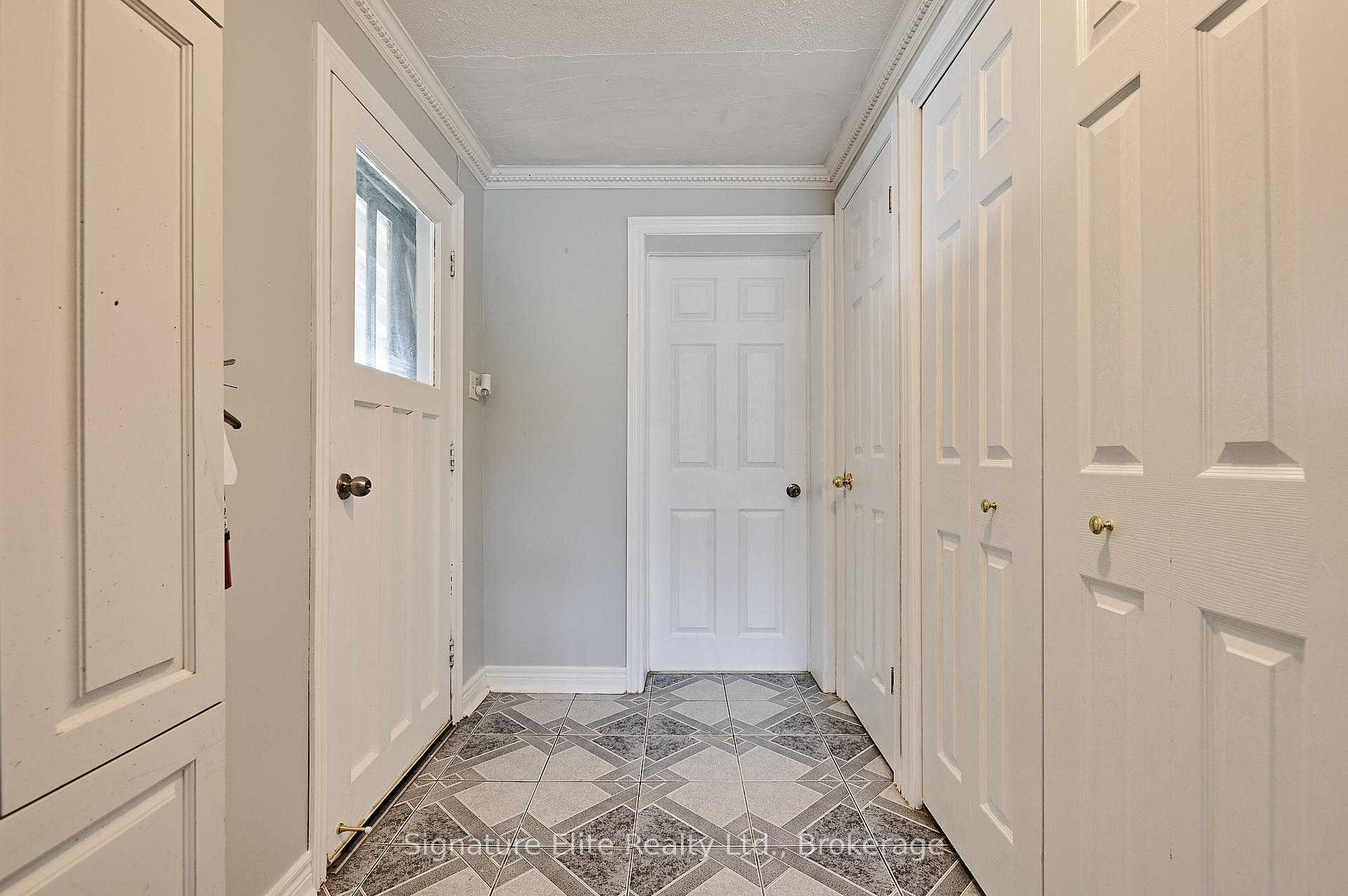 Photo 25 of Unit Unit 1, 9408 Chinguacousy Road, Brampton, Credit Valley — HOMEH