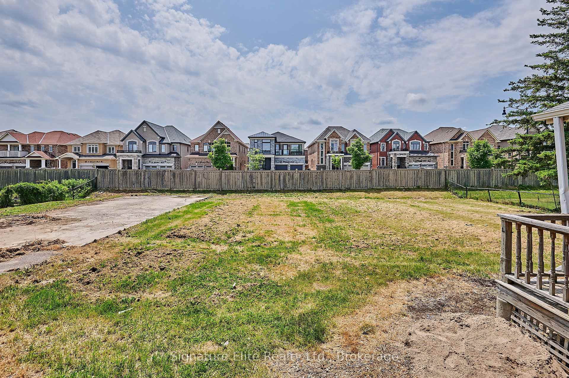 Photo 28 of Unit Unit 1, 9408 Chinguacousy Road, Brampton, Credit Valley — HOMEH