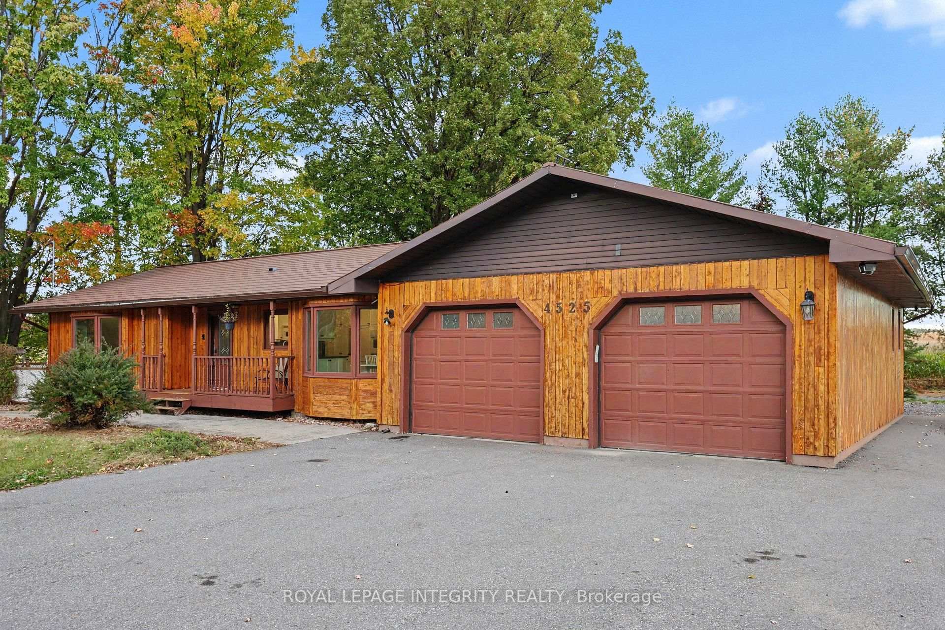 Photo 2 of 4525 8th Line Road, Ottawa, Osgoode Twp (East) (Incl Kenmore) — HOMEH