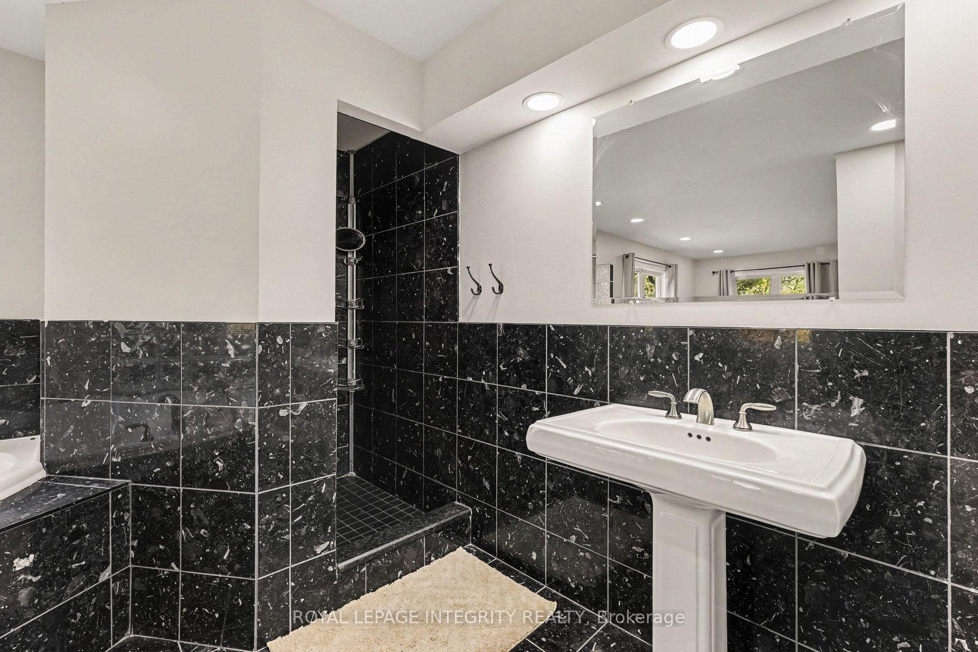 Photo 17 of 4525 8th Line Road, Ottawa, Osgoode Twp (East) (Incl Kenmore) — HOMEH