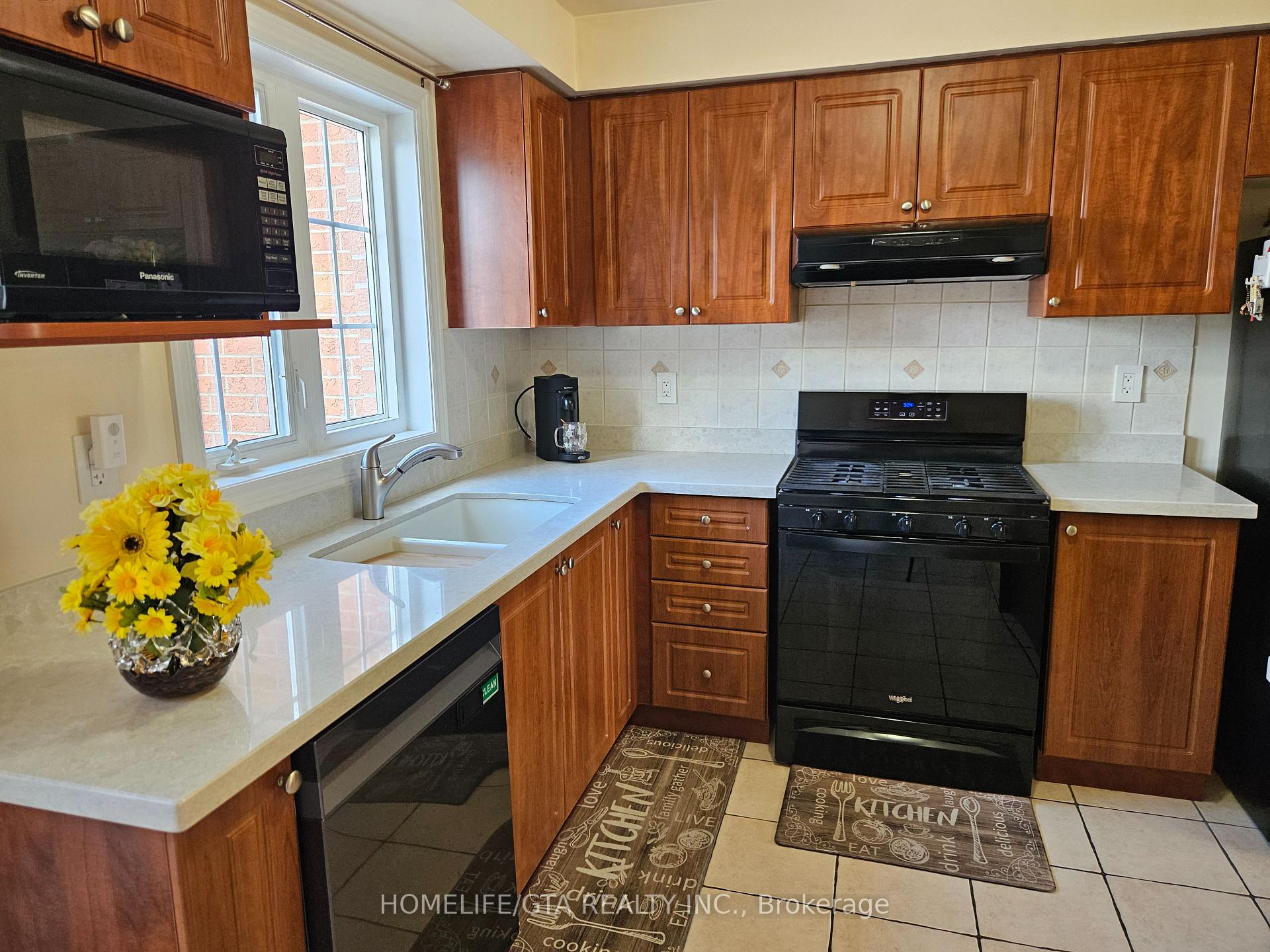 Photo 5 of 2532 Bur Oak Avenue, Markham, Cornell — HOMEH