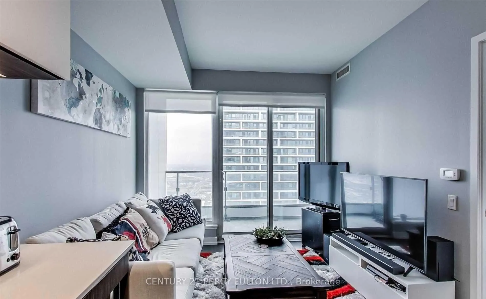 Photo 4 of Unit 5708, 898 Portage Parkway, Vaughan, Vaughan Corporate Centre — HOMEH