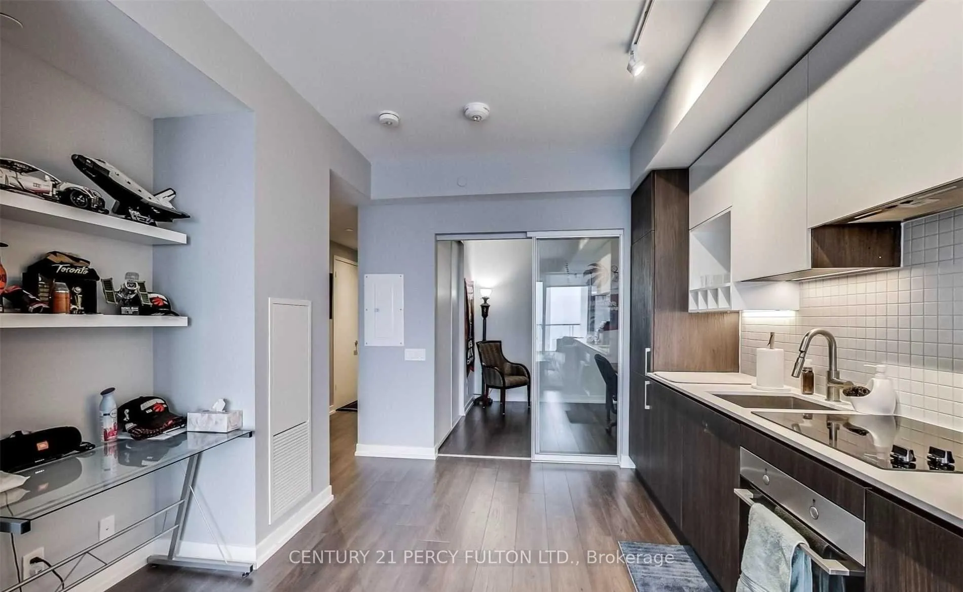Photo 8 of Unit 5708, 898 Portage Parkway, Vaughan, Vaughan Corporate Centre — HOMEH