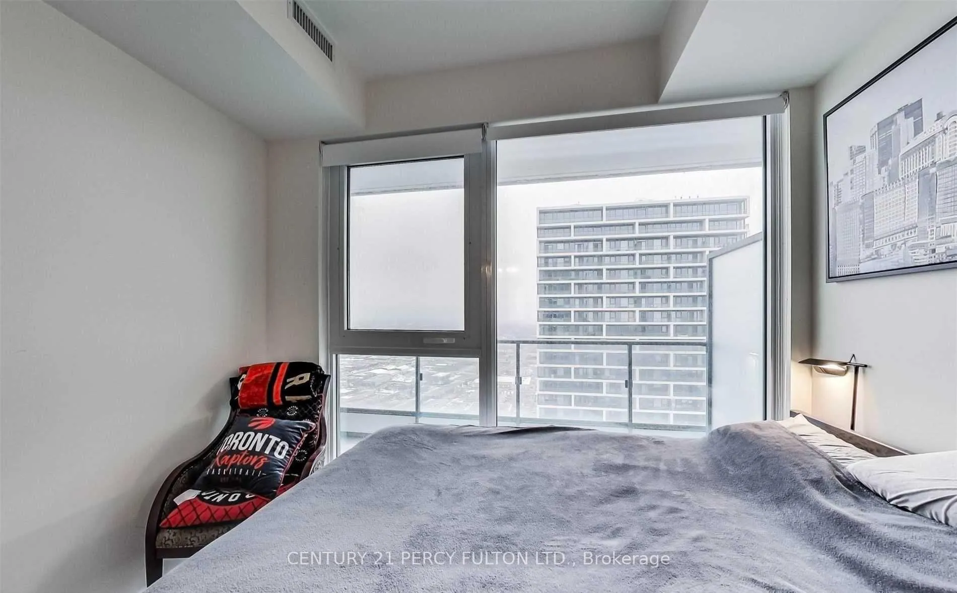 Photo 11 of Unit 5708, 898 Portage Parkway, Vaughan, Vaughan Corporate Centre — HOMEH
