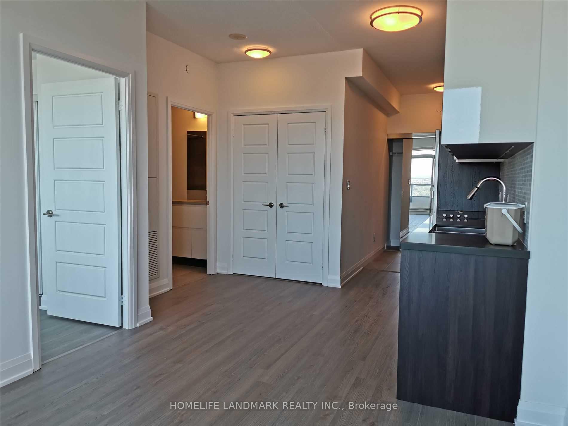 Photo 4 of Unit 2811, 15 Water Walk Drive, Markham, Unionville — HOMEH
