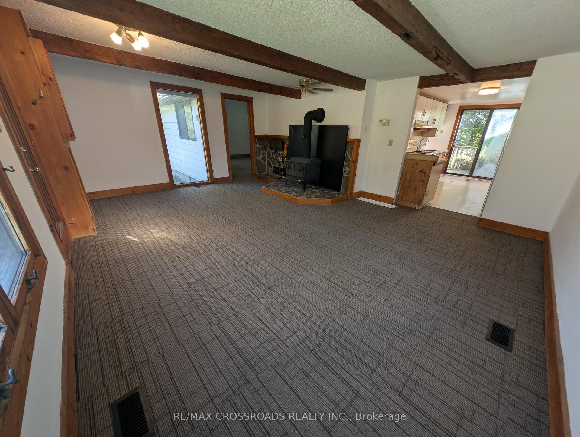 Photo 8 of 261 Lakeview Boulevard, Georgina, Keswick South — HOMEH