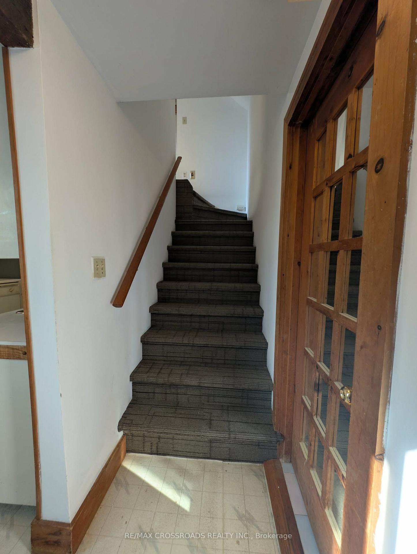 Photo 23 of 261 Lakeview Boulevard, Georgina, Keswick South — HOMEH