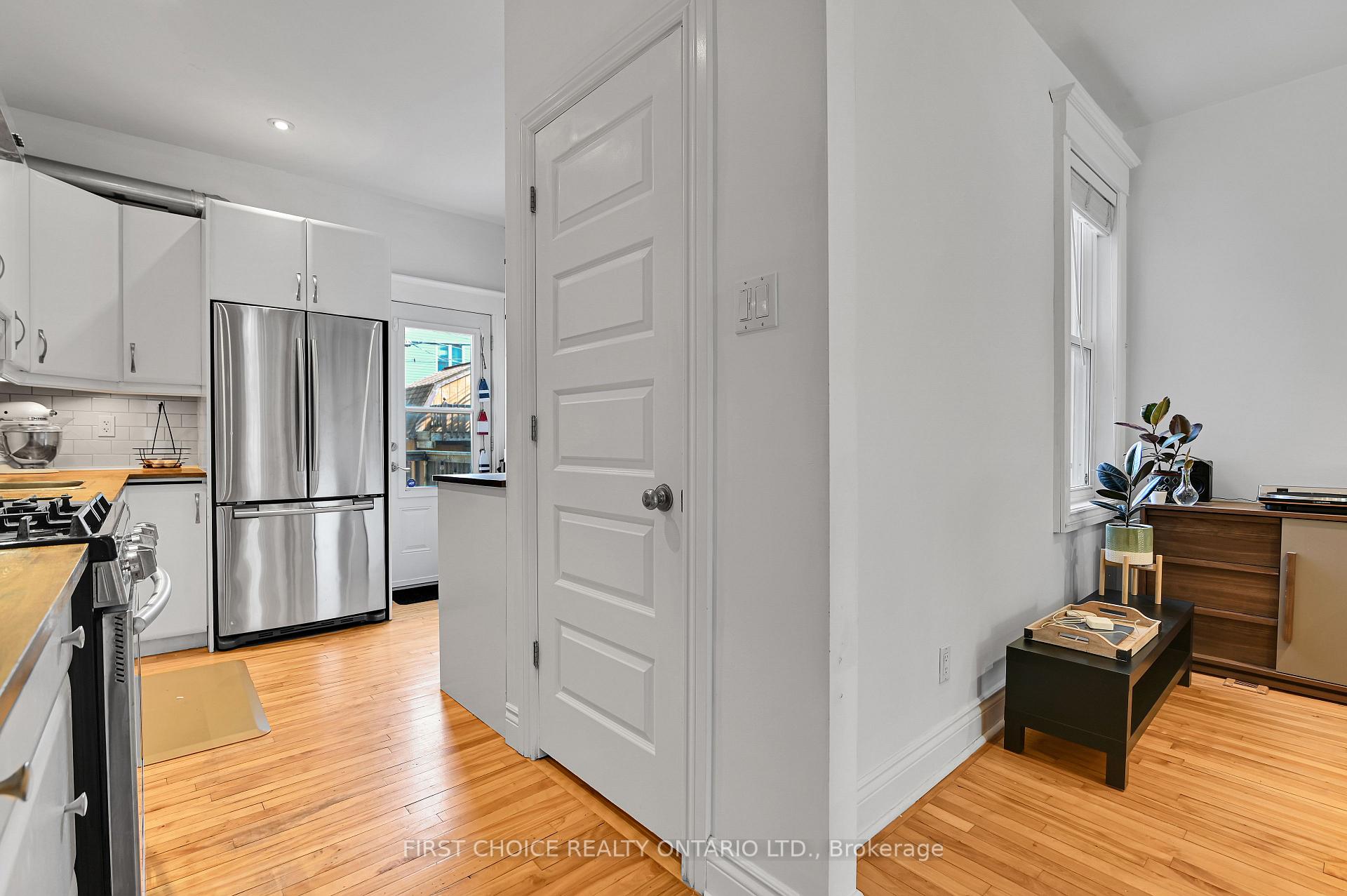 Photo 11 of 276 Fifth Avenue, Ottawa, Glebe — HOMEH