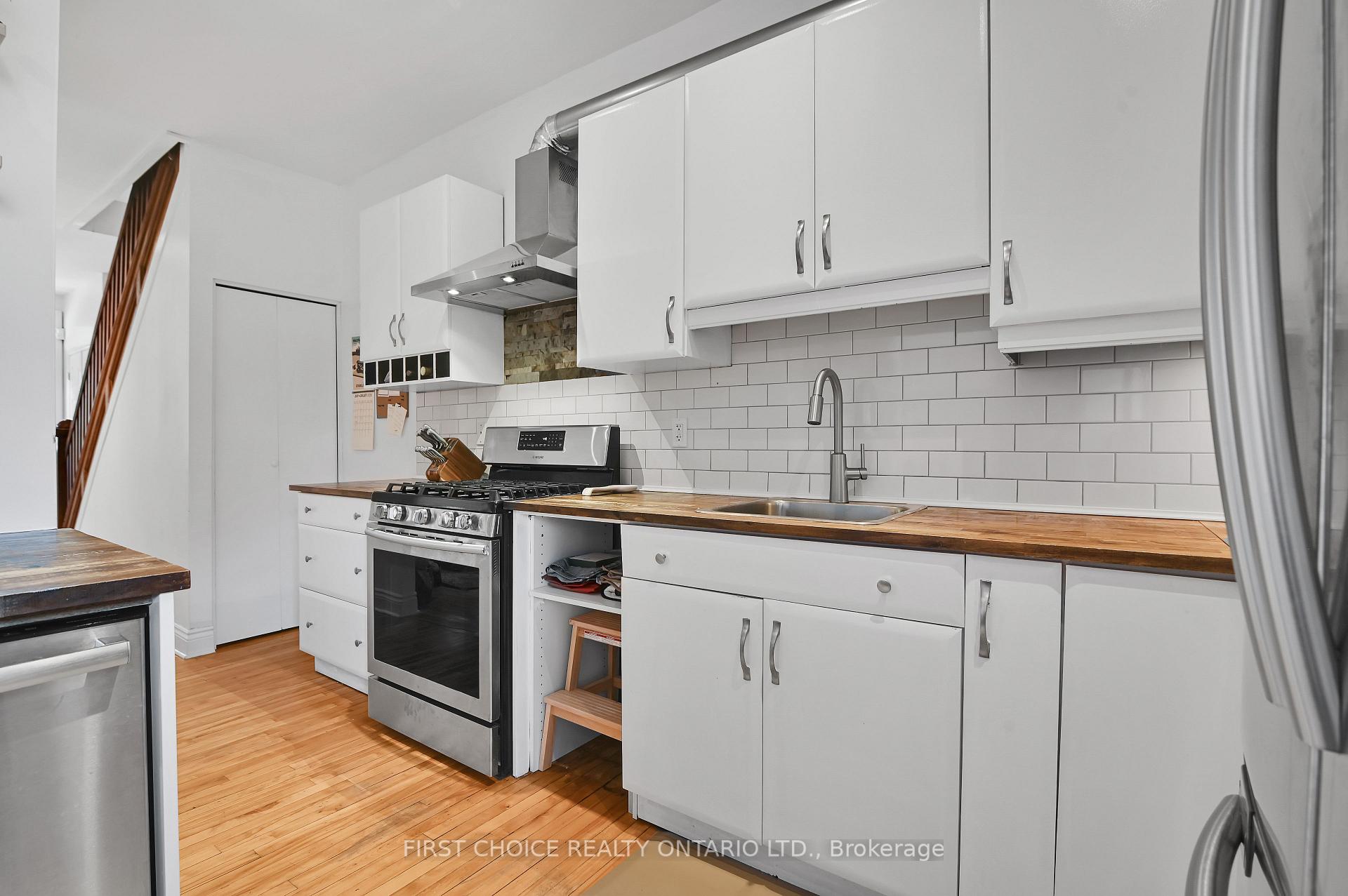 Photo 14 of 276 Fifth Avenue, Ottawa, Glebe — HOMEH