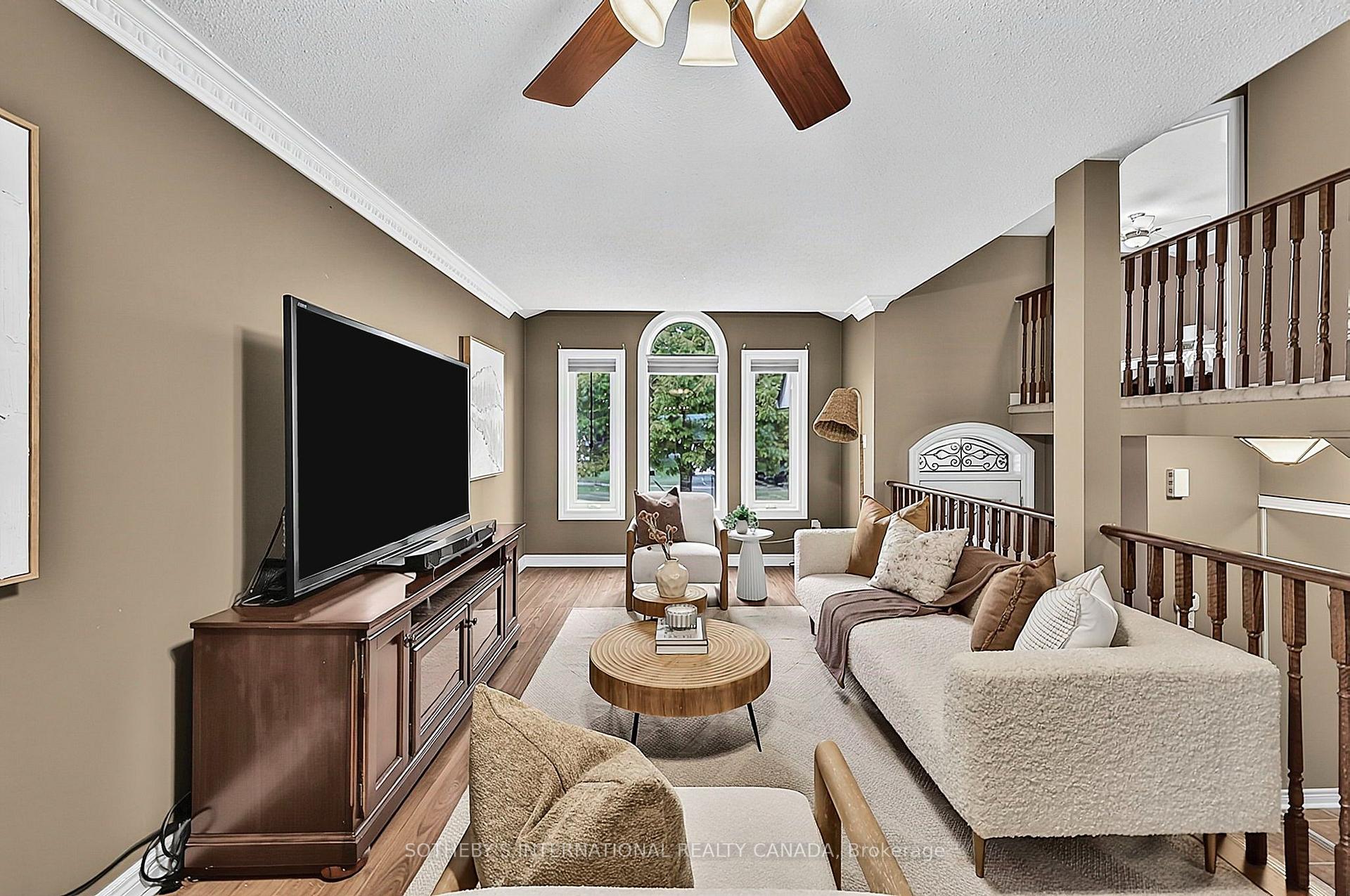 Photo 6 of 4 Brecken Drive, Georgina, Keswick South — HOMEH