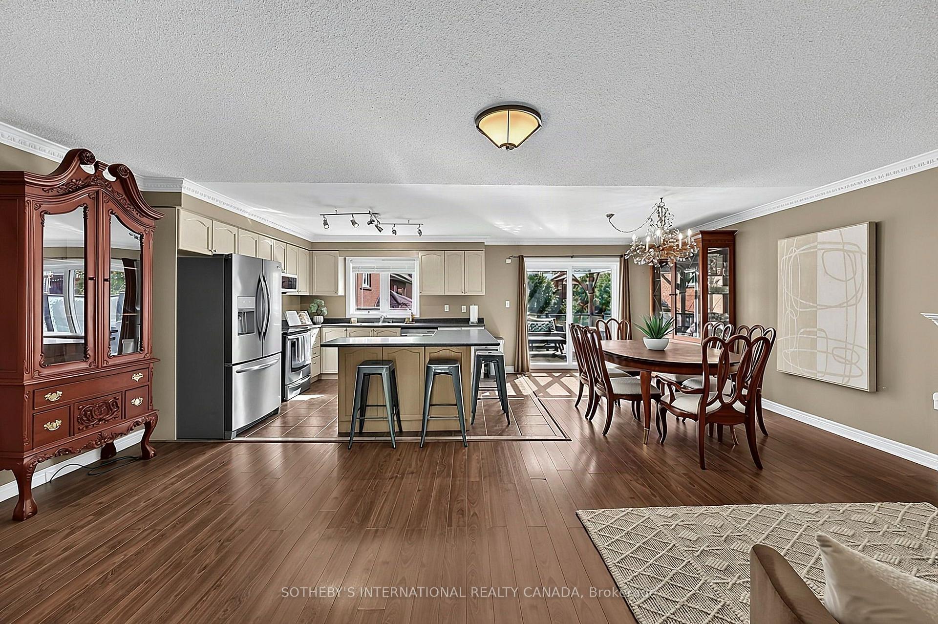 Photo 18 of 4 Brecken Drive, Georgina, Keswick South — HOMEH