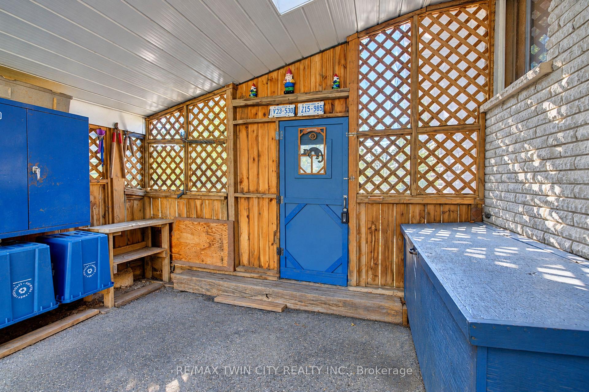 Photo 31 of 73 Belton Drive, Kitchener, Victoria Hills — HOMEH
