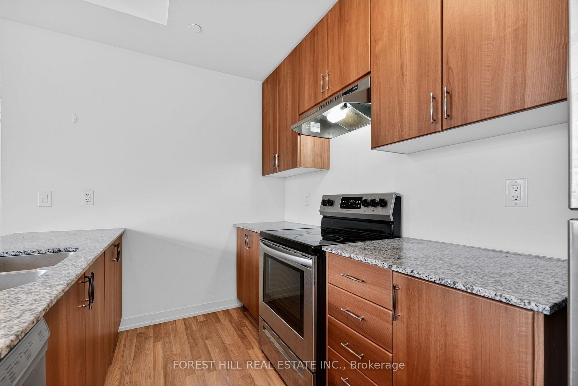 Photo 7 of Unit 79, 370 Red Maple (Block C) Road, Richmond Hill, Langstaff — HOMEH