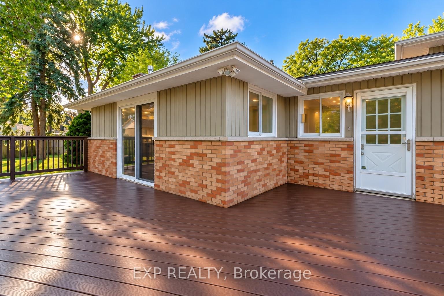 Photo 28 of 1085 Saint Laurent Drive, Sarnia — HOMEH
