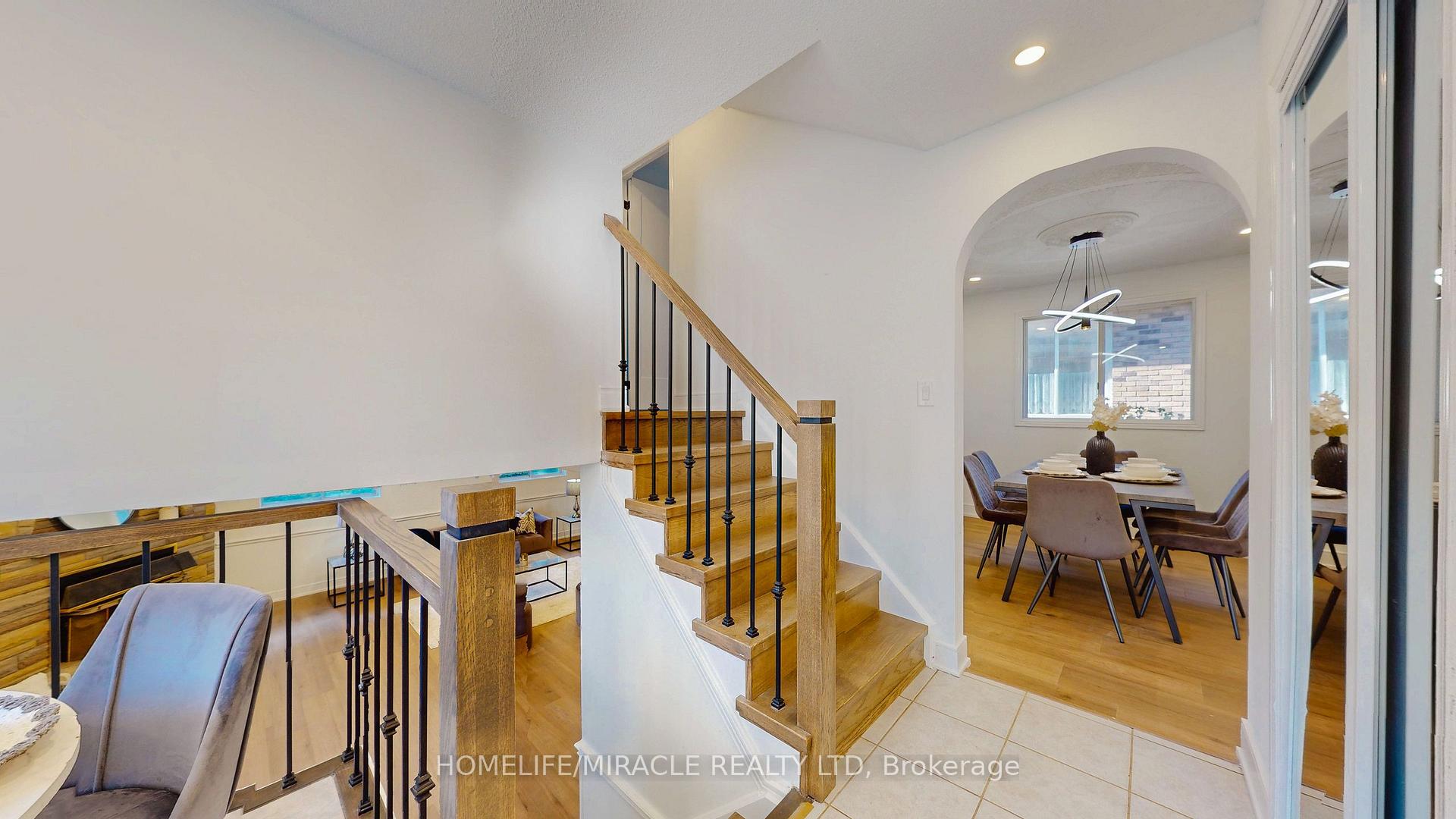 Photo 11 of 149 Blackwell Drive, Kitchener, Highland West — HOMEH