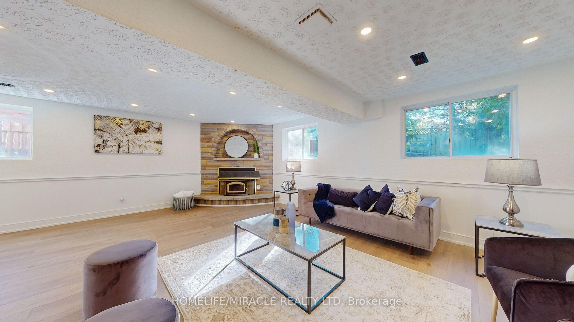 Photo 19 of 149 Blackwell Drive, Kitchener, Highland West — HOMEH