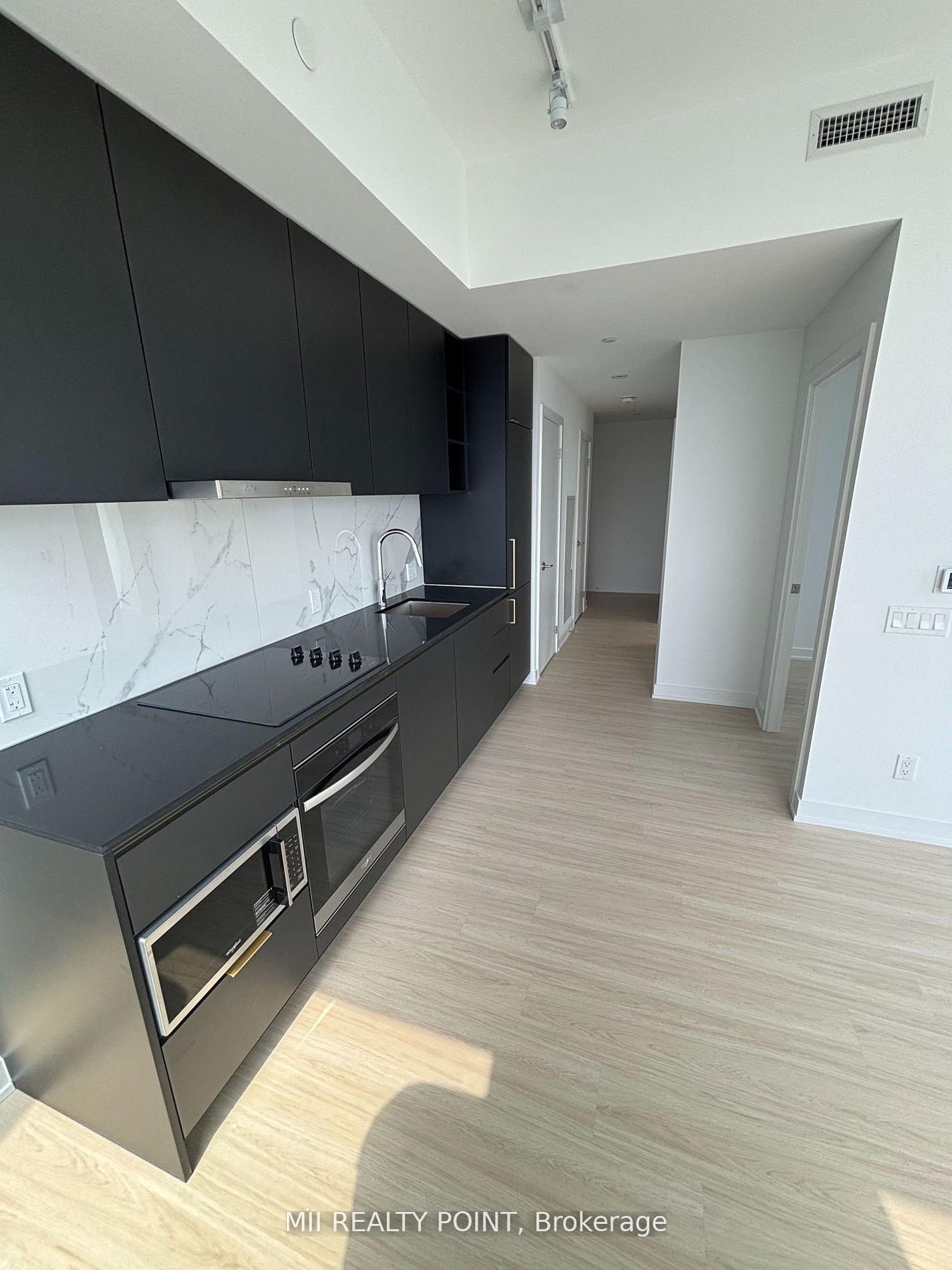Photo 6 of Unit LPH07, 8 Wellesley Street, Toronto, Bay Street Corridor — HOMEH