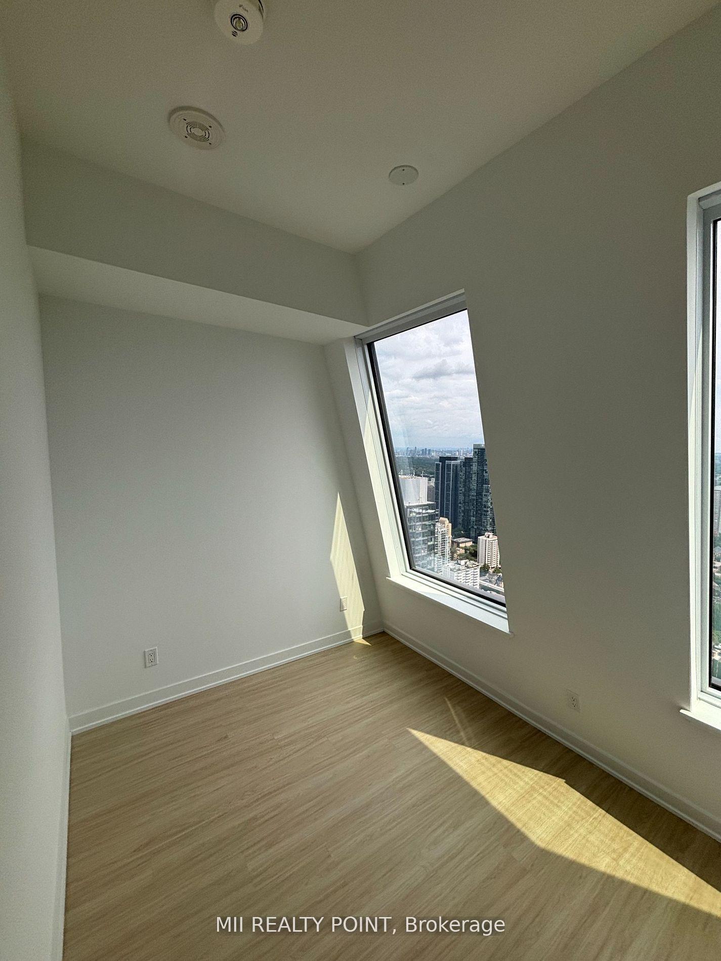 Photo 8 of Unit LPH07, 8 Wellesley Street, Toronto, Bay Street Corridor — HOMEH