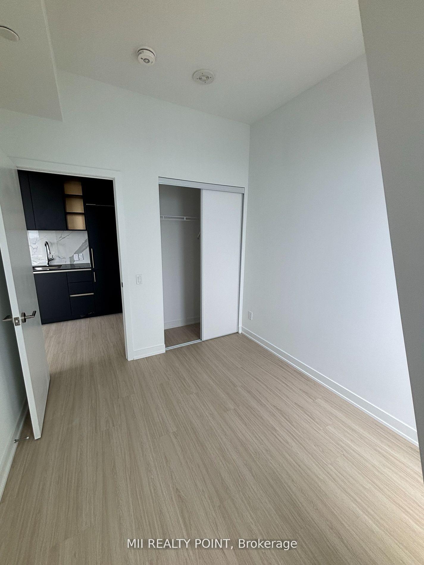 Photo 13 of Unit LPH07, 8 Wellesley Street, Toronto, Bay Street Corridor — HOMEH