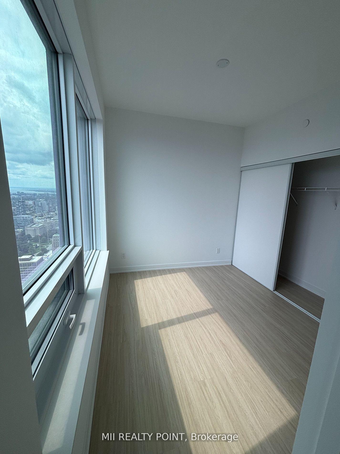 Photo 15 of Unit LPH07, 8 Wellesley Street, Toronto, Bay Street Corridor — HOMEH