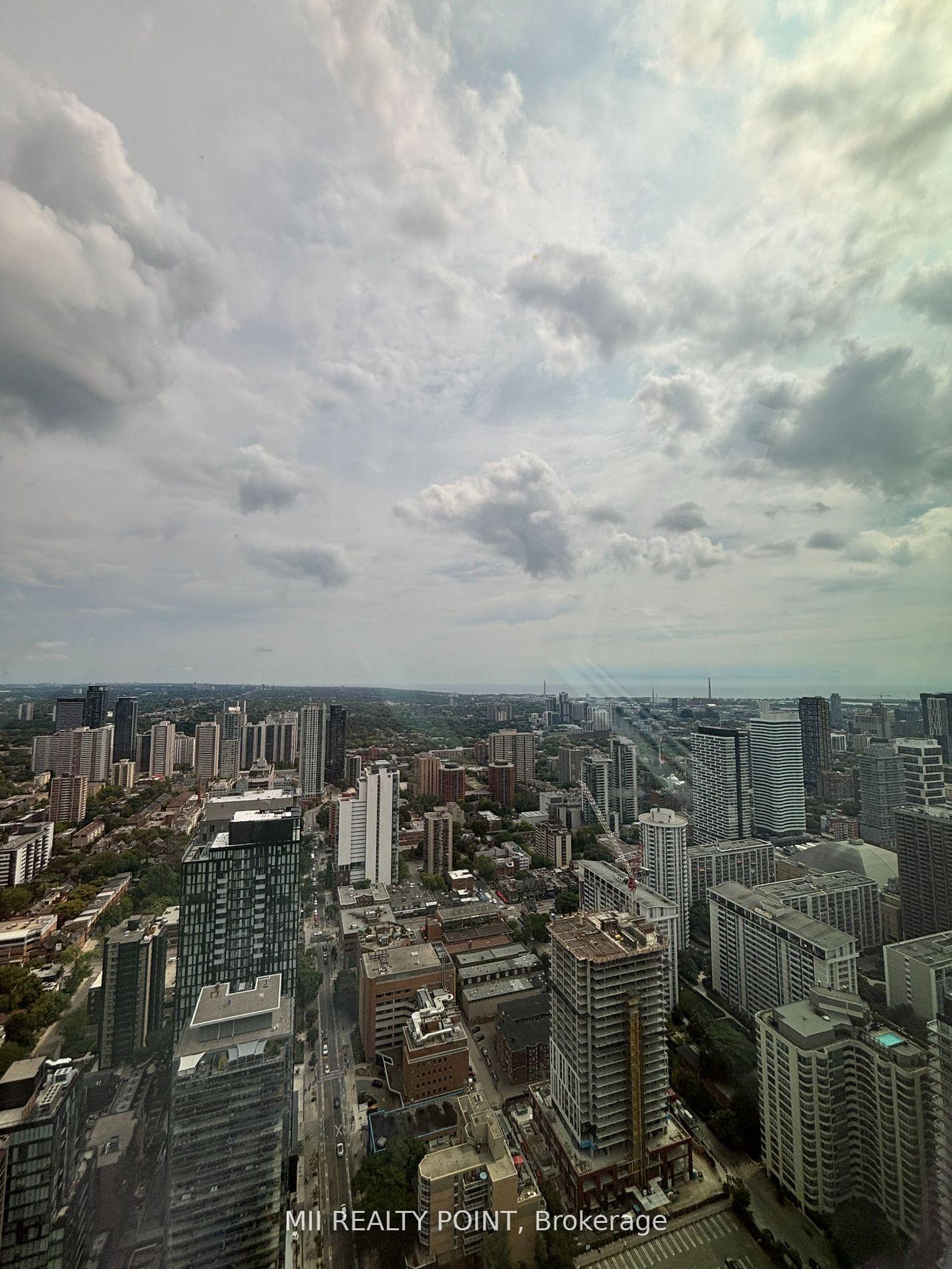 Photo 17 of Unit LPH07, 8 Wellesley Street, Toronto, Bay Street Corridor — HOMEH