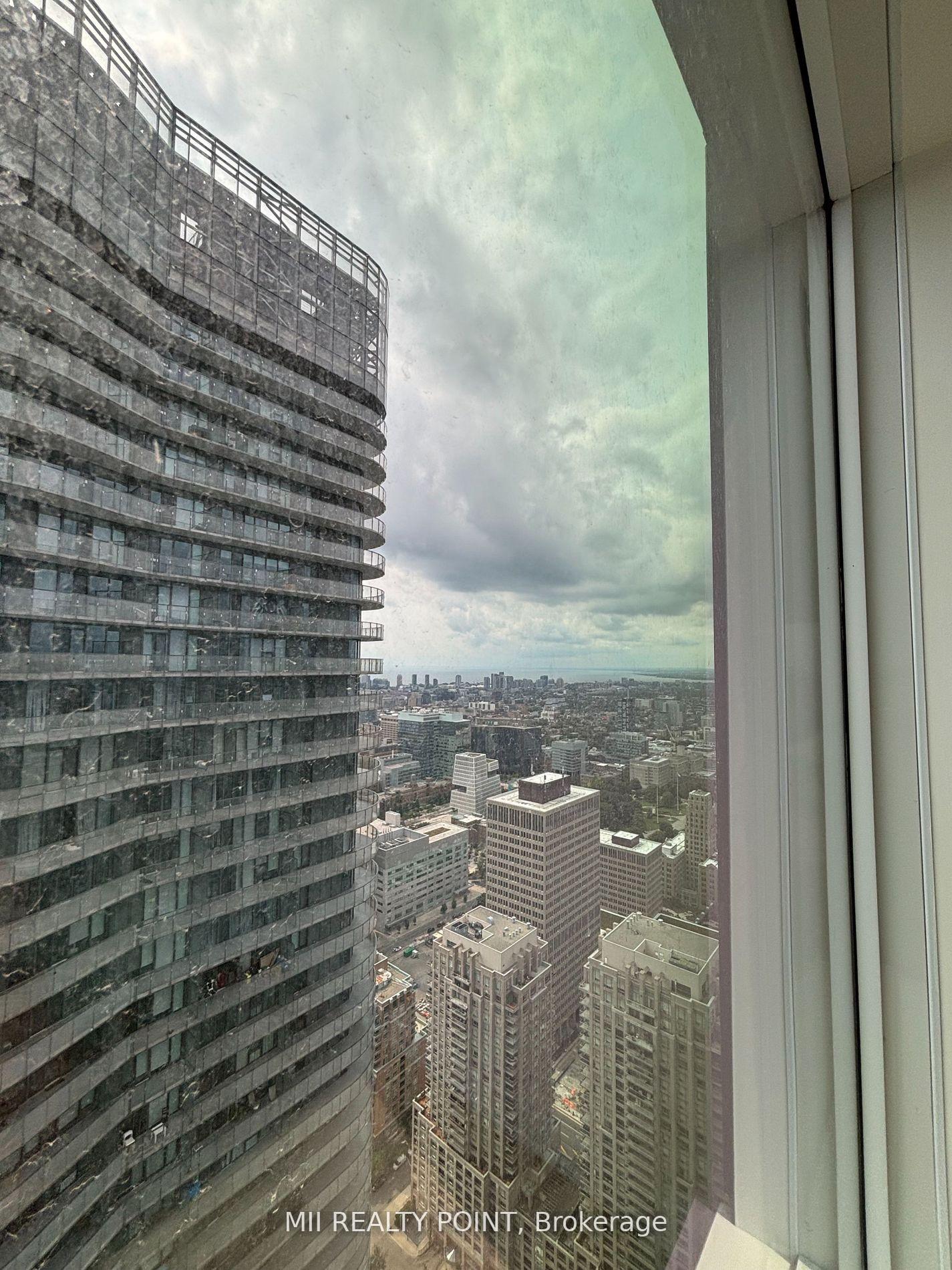 Photo 18 of Unit LPH07, 8 Wellesley Street, Toronto, Bay Street Corridor — HOMEH