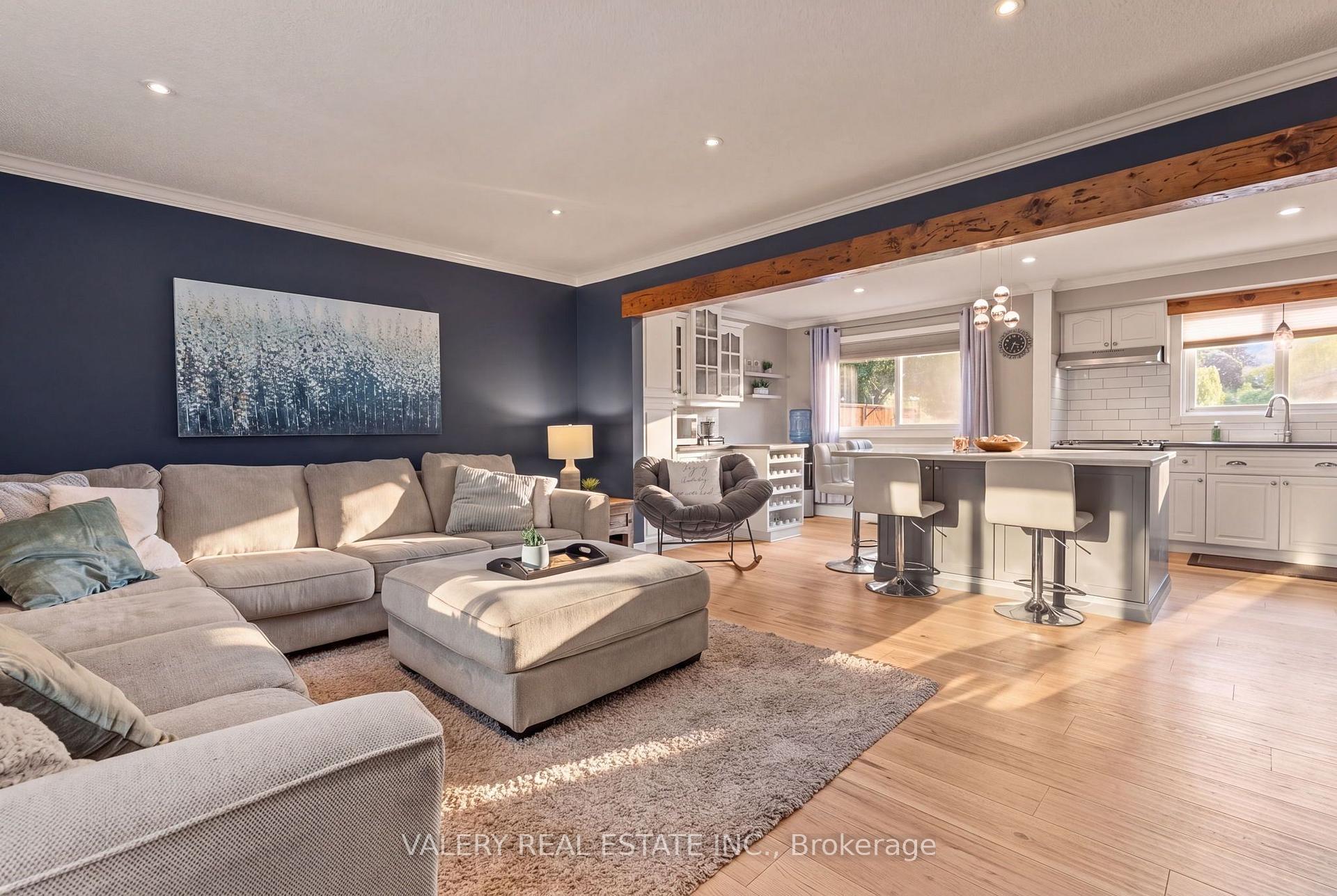 Photo 5 of 276 Maurice Street, Wilmot, New Hamburg — HOMEH