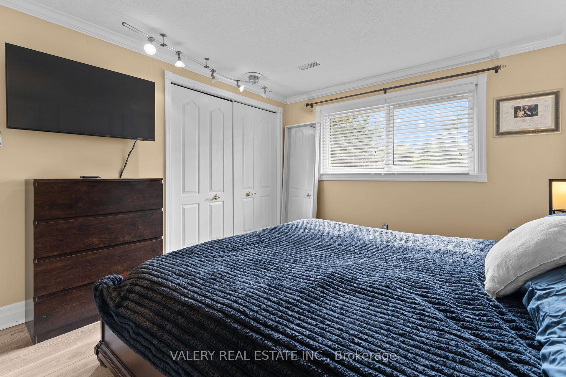 Photo 21 of 276 Maurice Street, Wilmot, New Hamburg — HOMEH