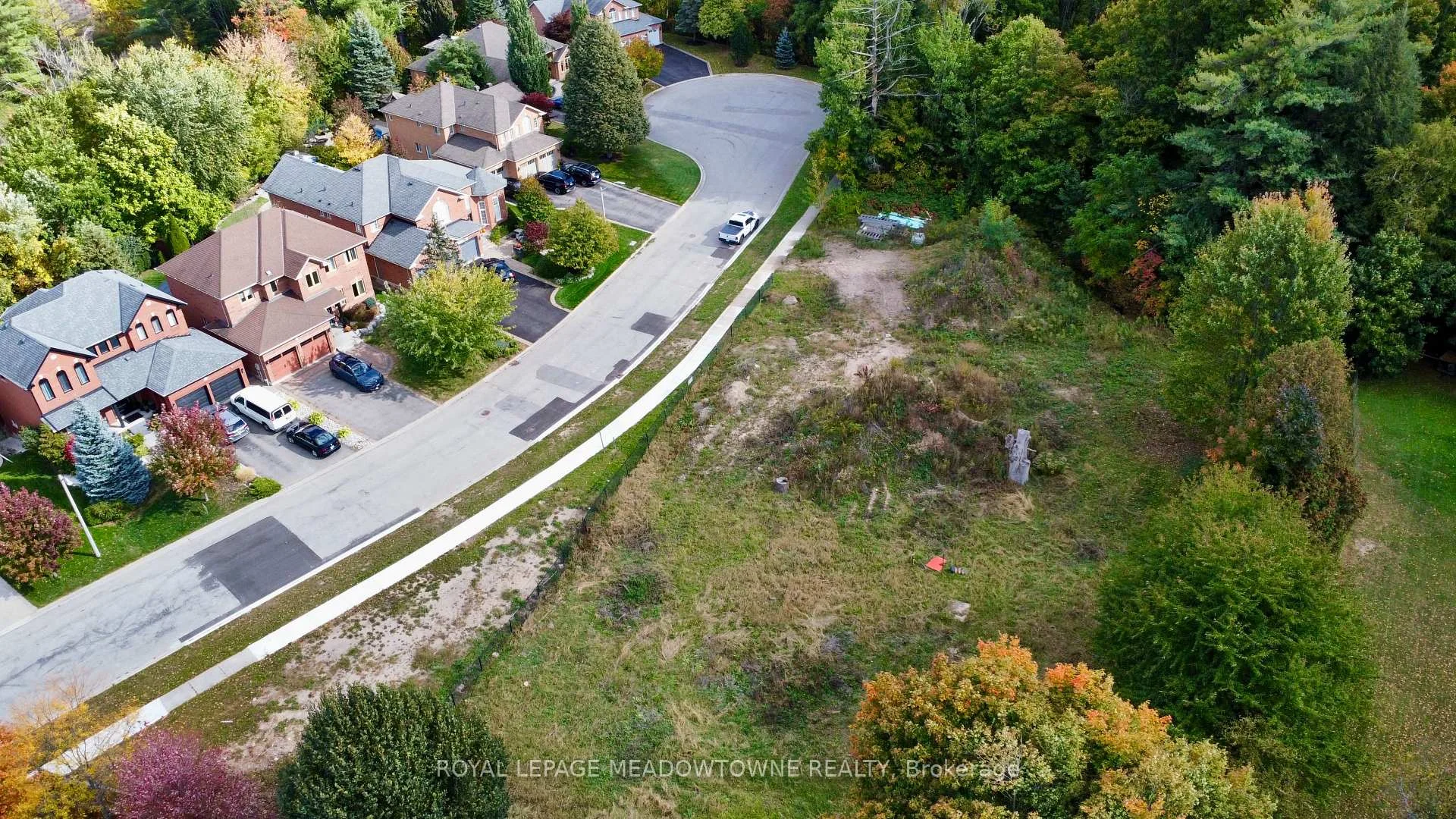 Photo 12 of Lot 2 Newman Place, Halton Hills, Georgetown — HOMEH
